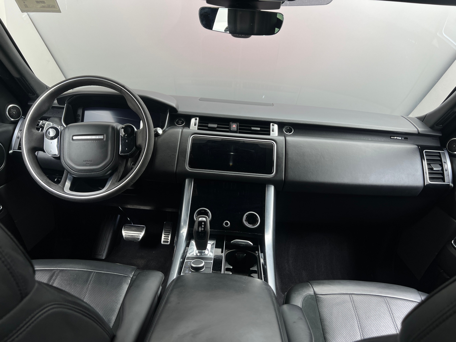 Thumbnail: 2020 Land Rover Range Rover Sport - 2