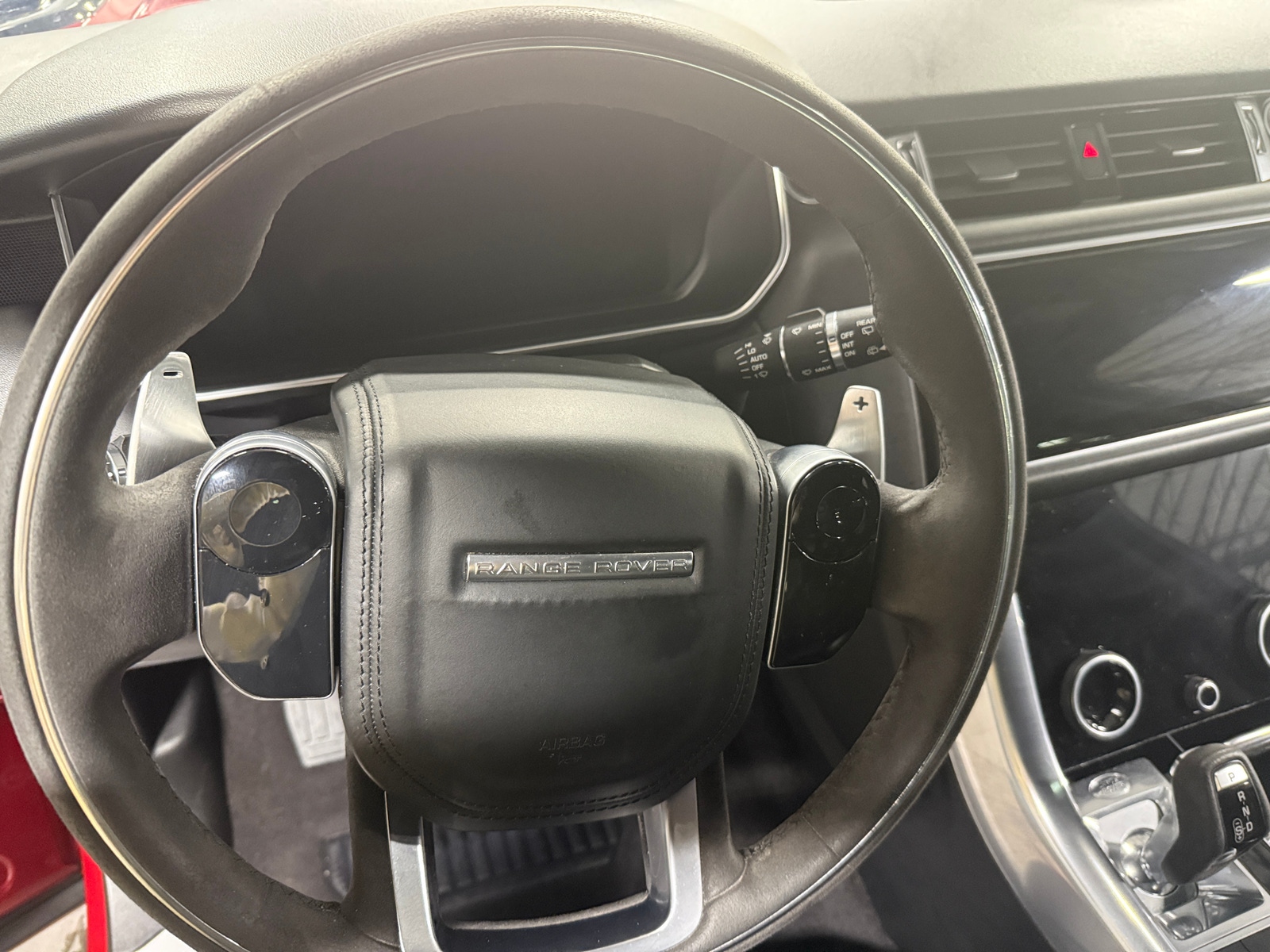 Thumbnail: 2020 Land Rover Range Rover Sport - 4