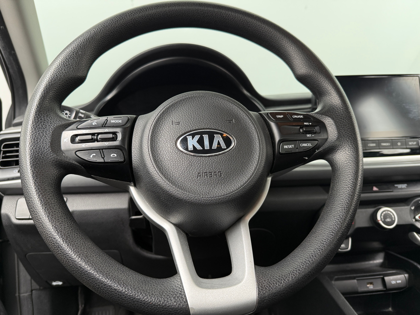 Thumbnail: 2021 Kia Rio - 5