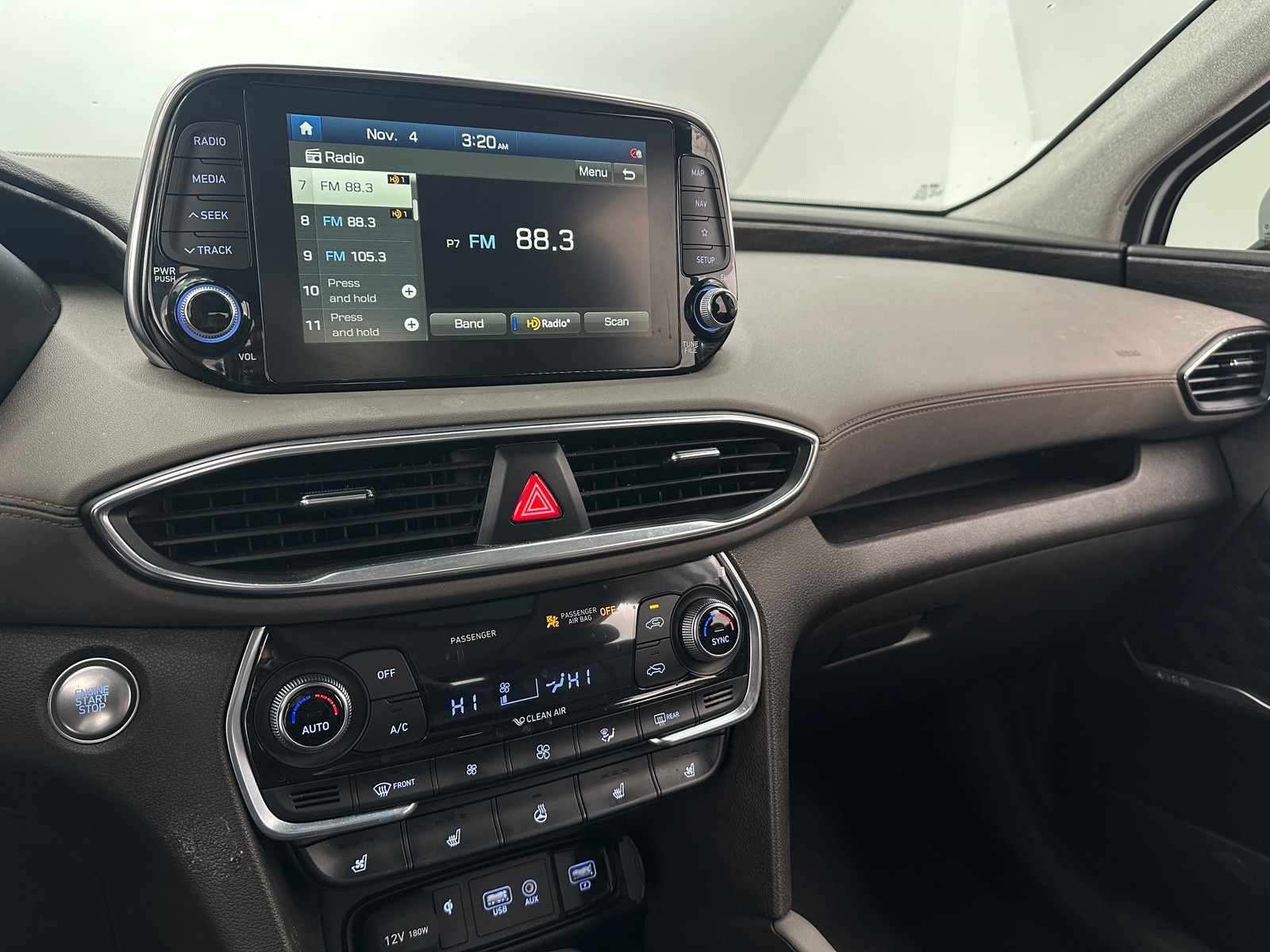 Thumbnail: 2020 Hyundai Santa Fe - 3