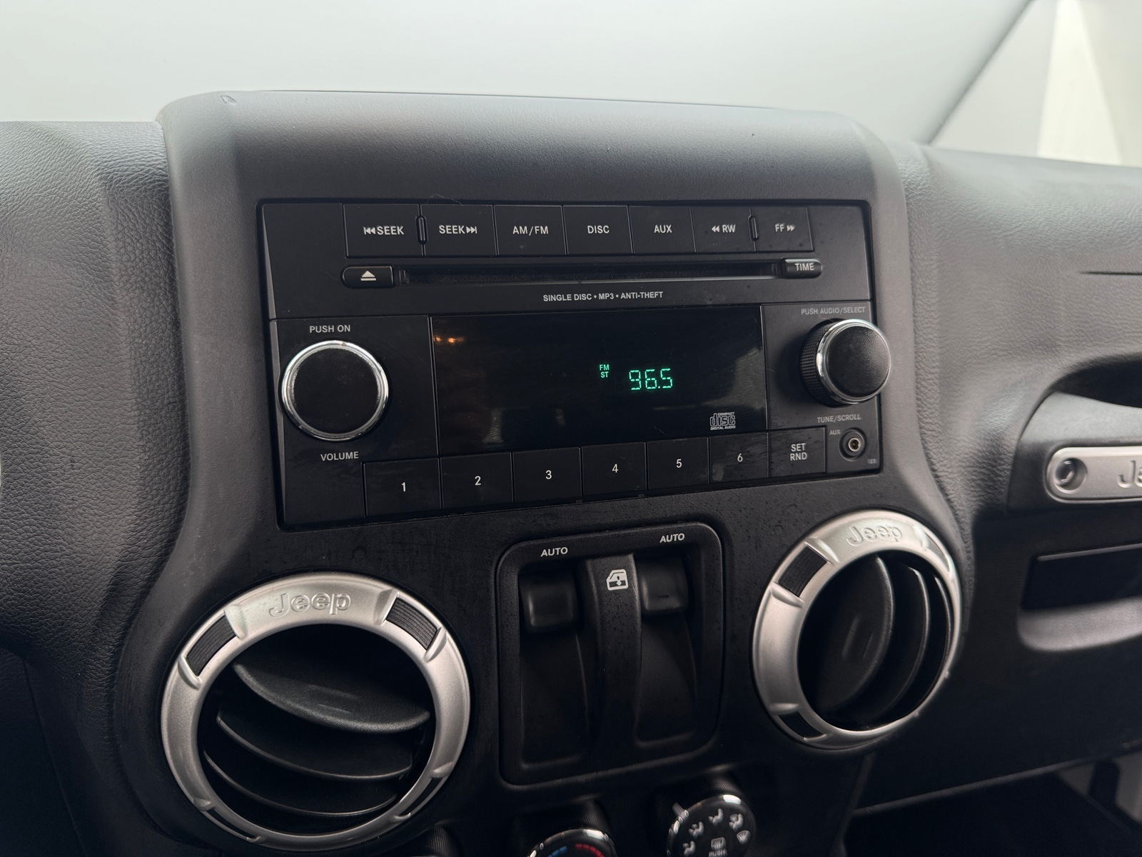 Thumbnail: 2018 Jeep Wrangler - 4