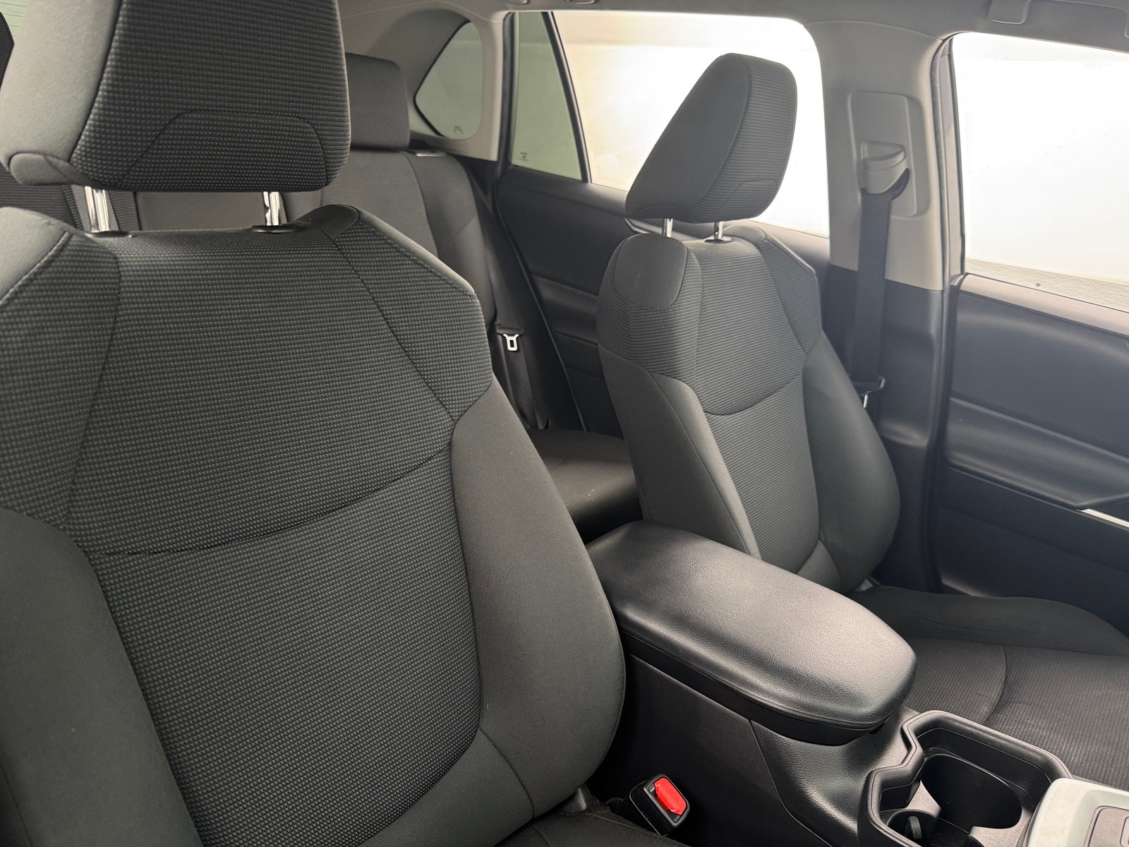 Thumbnail: 2020 Toyota RAV4 - 2