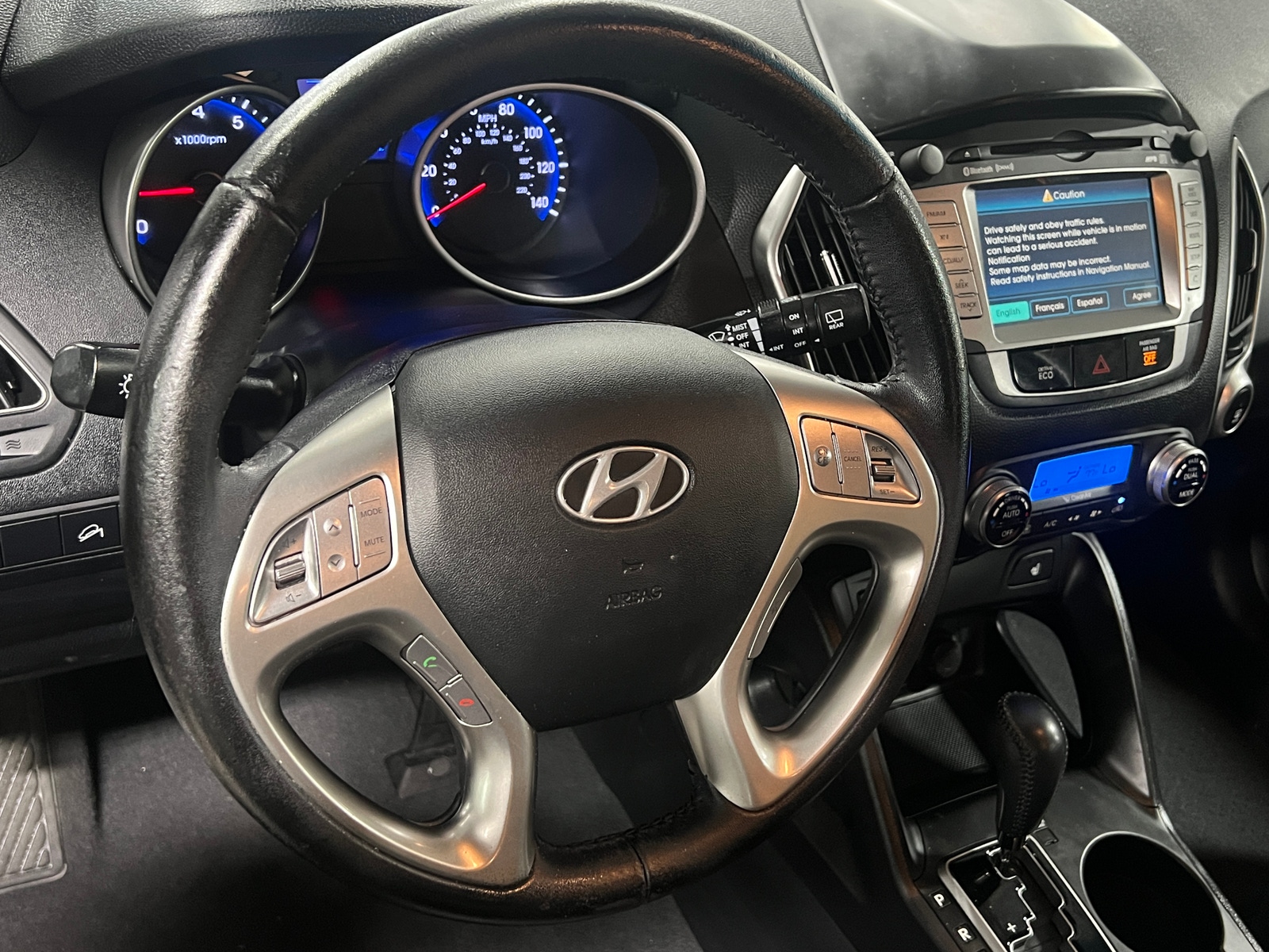 Thumbnail: 2013 Hyundai Tucson - 4