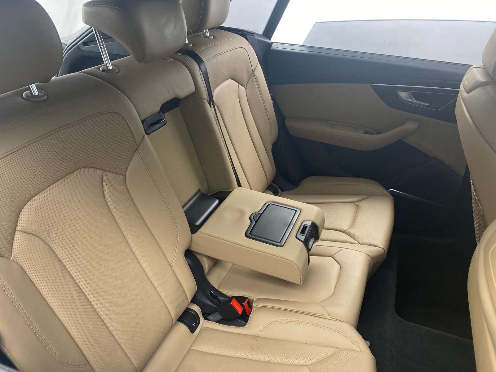 Thumbnail: 2021 Audi Q8 - 5