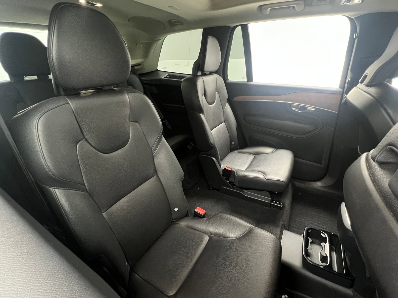 Thumbnail: 2022 Volvo XC90 - 5