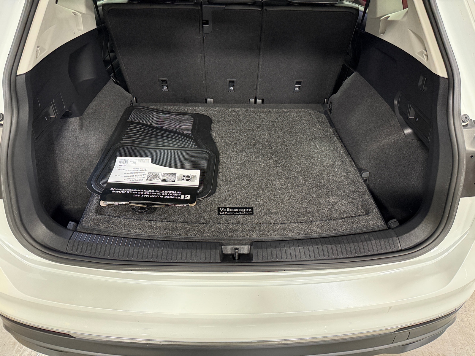 Thumbnail: 2023 Volkswagen Tiguan - 6