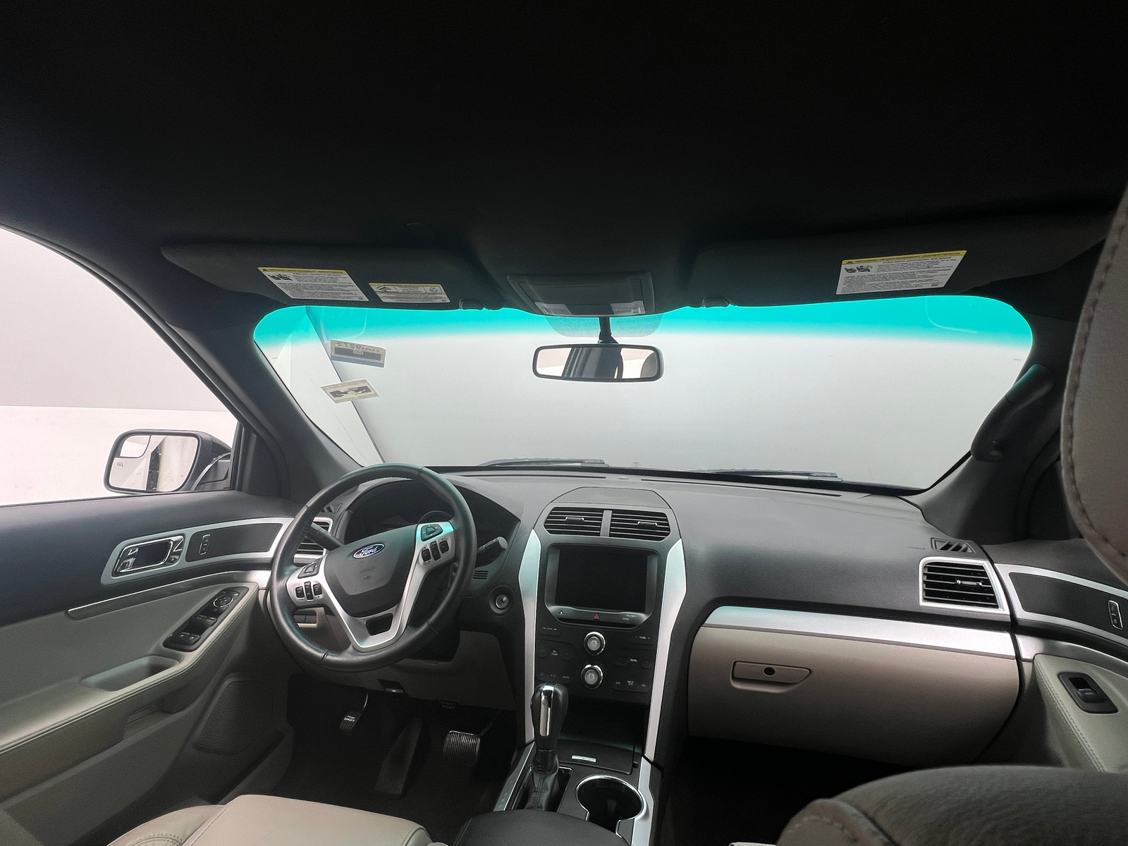 Thumbnail: 2015 Ford Explorer - 3