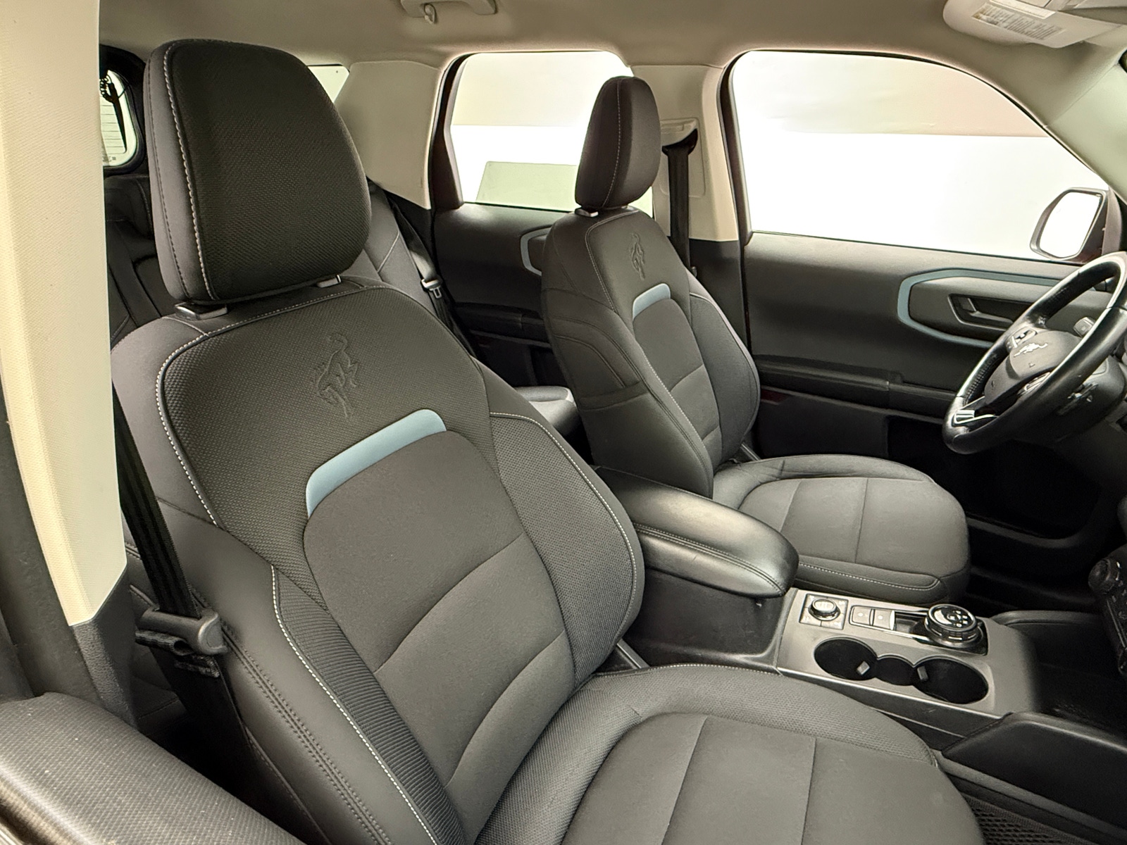 Thumbnail: 2022 Ford Bronco Sport - 2