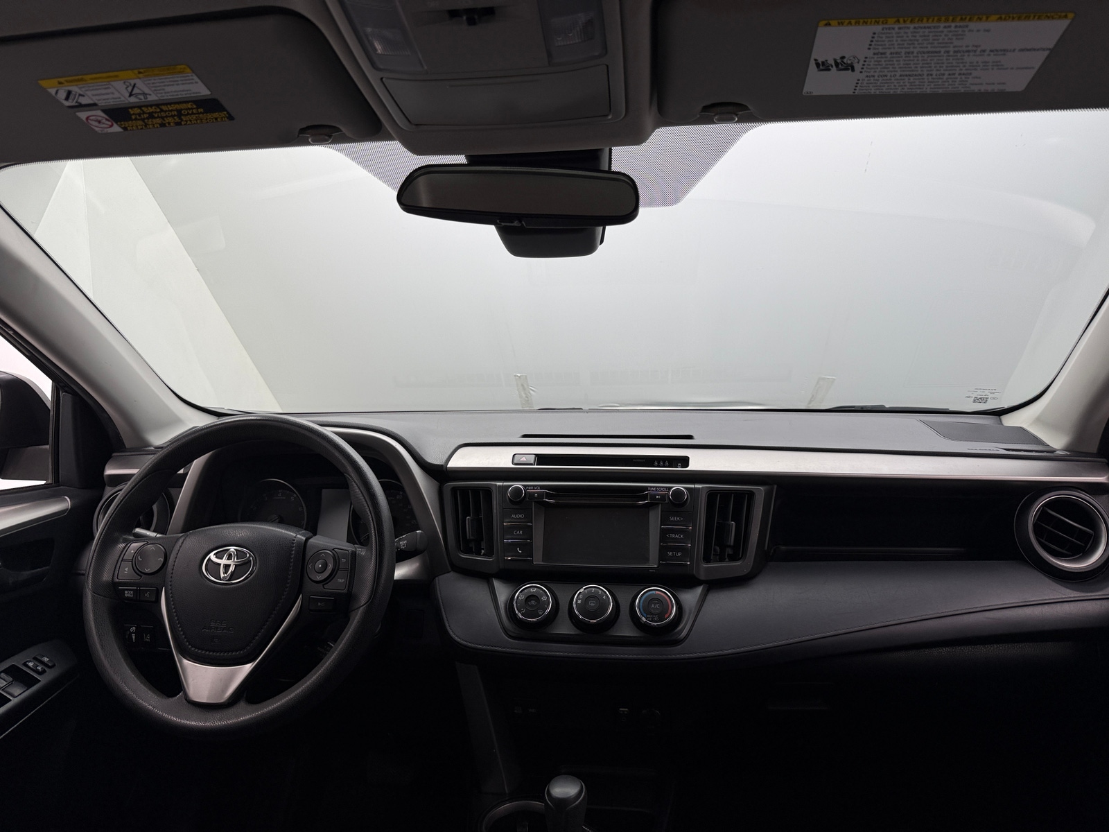 Thumbnail: 2018 Toyota RAV4 - 3