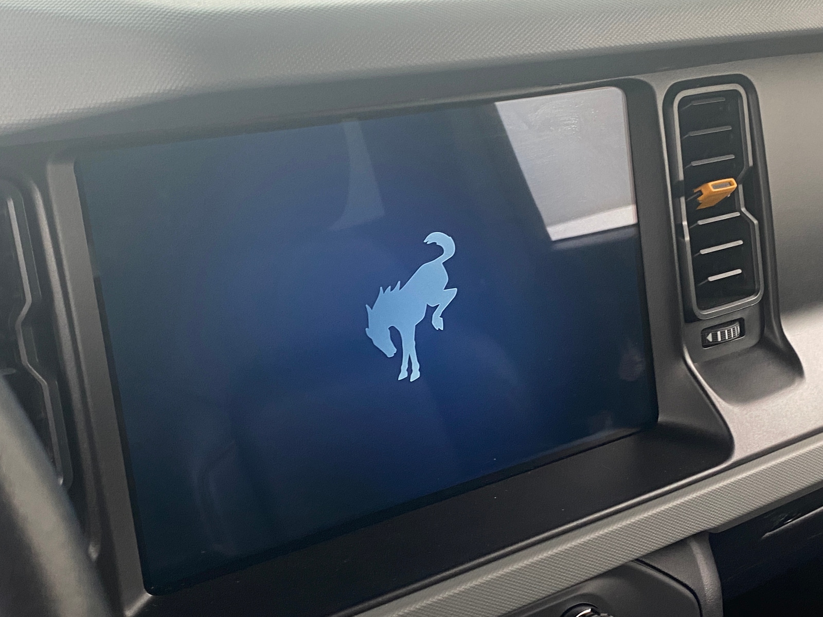 Thumbnail: 2023 Ford Bronco - 3