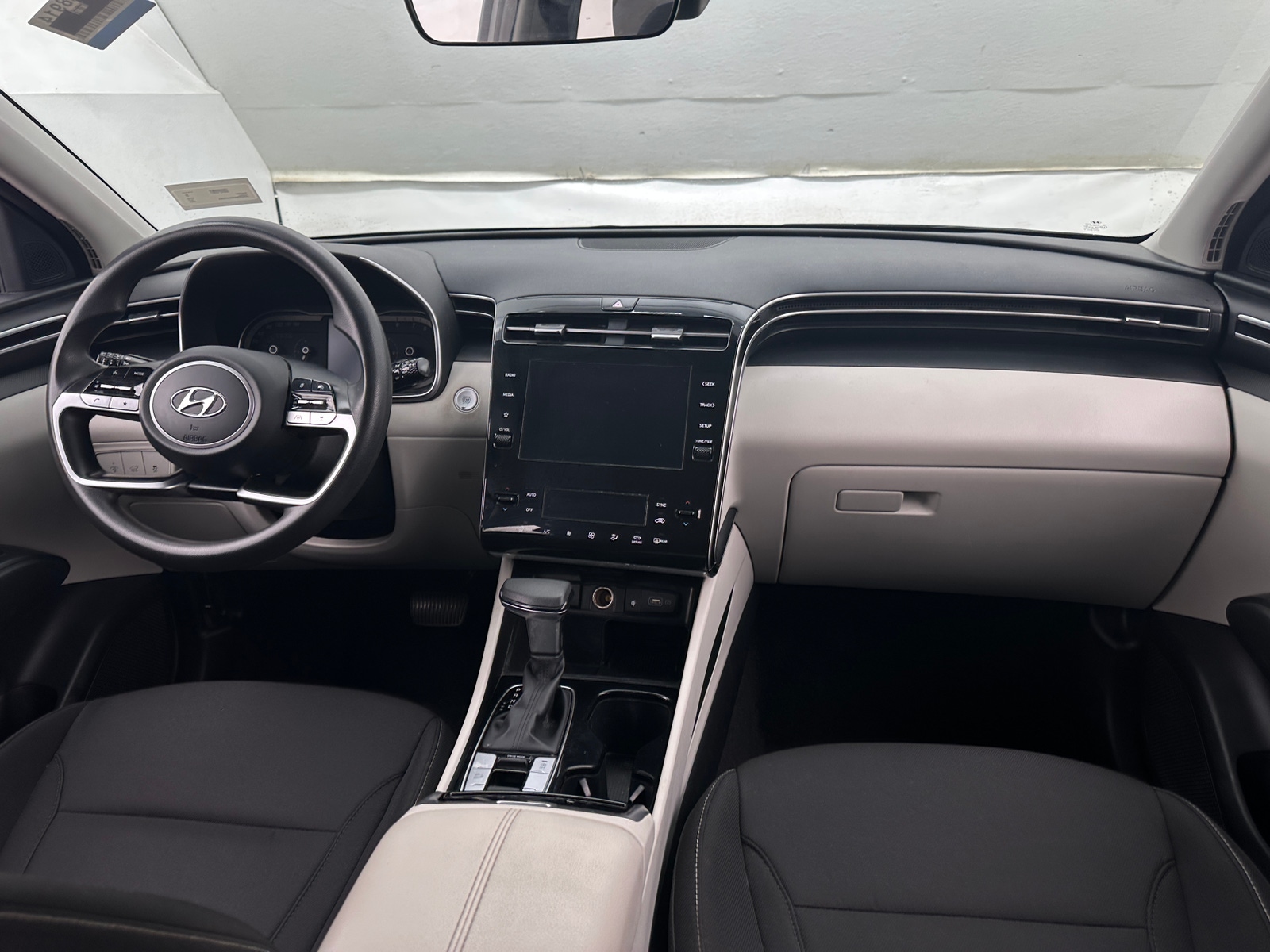 Thumbnail: 2024 Hyundai Tucson - 3