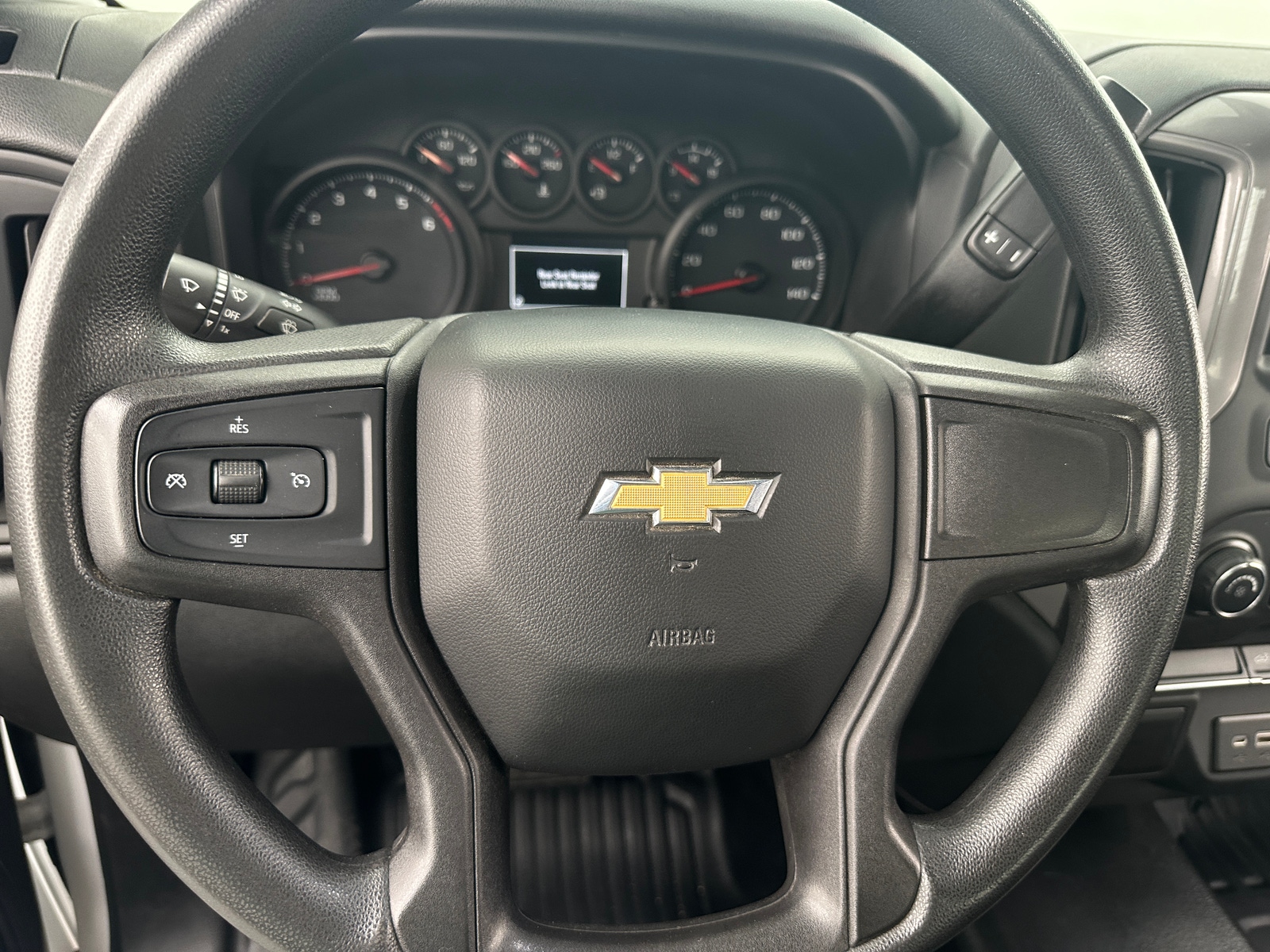 Thumbnail: 2021 Chevrolet Silverado 1500 - 5