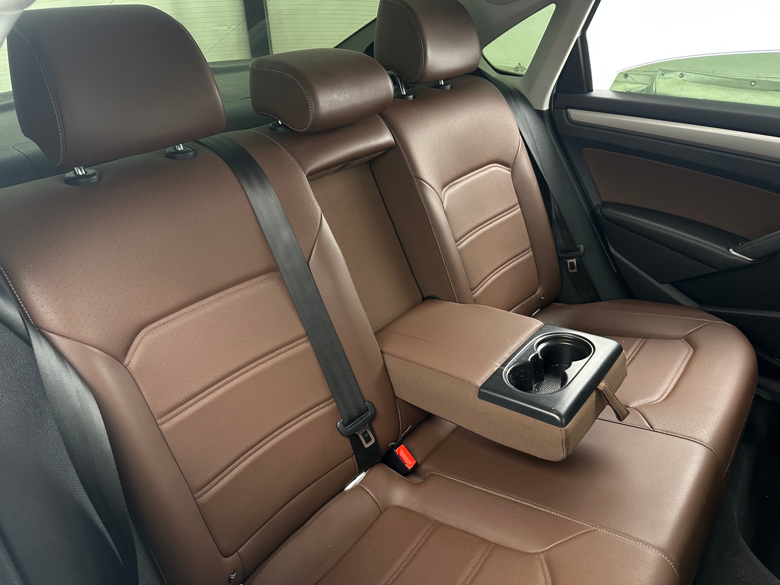 Thumbnail: 2021 Volkswagen Passat - 5