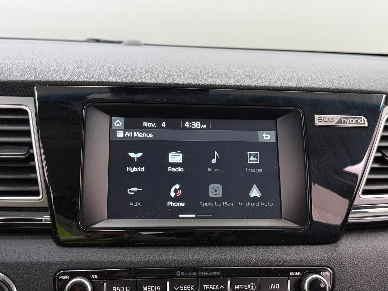 Thumbnail: 2018 Kia Niro - 4