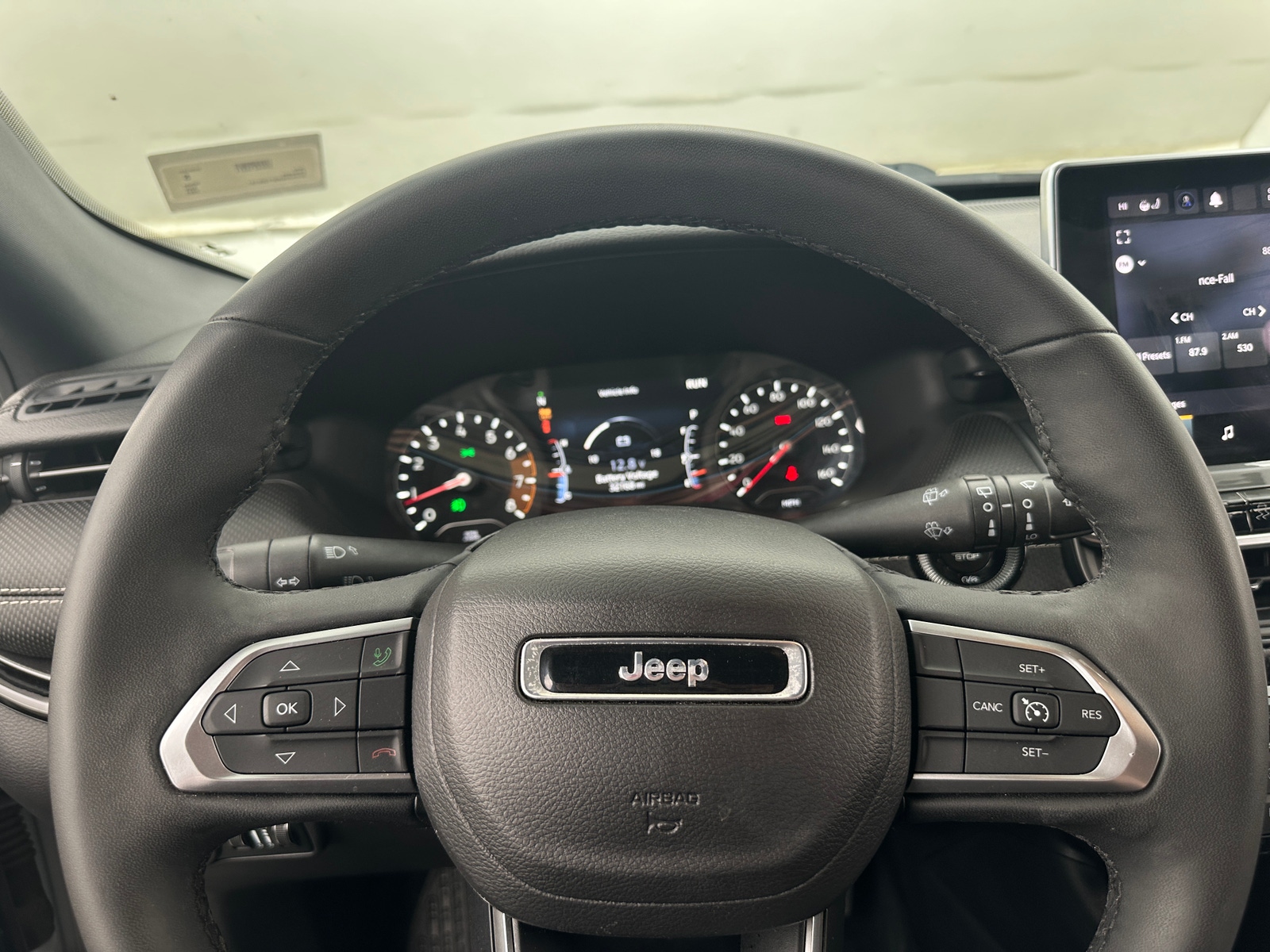 Thumbnail: 2023 Jeep Compass - 5