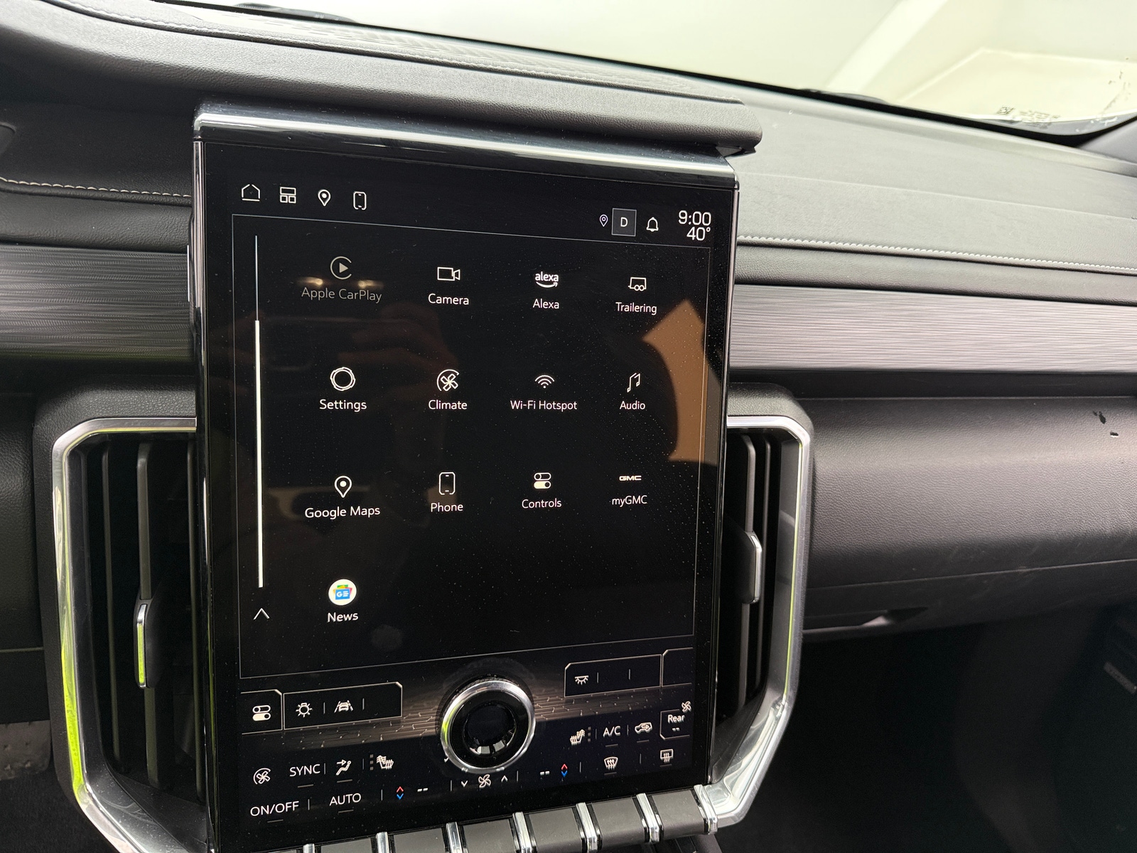 Thumbnail: 2025 GMC Acadia - 4