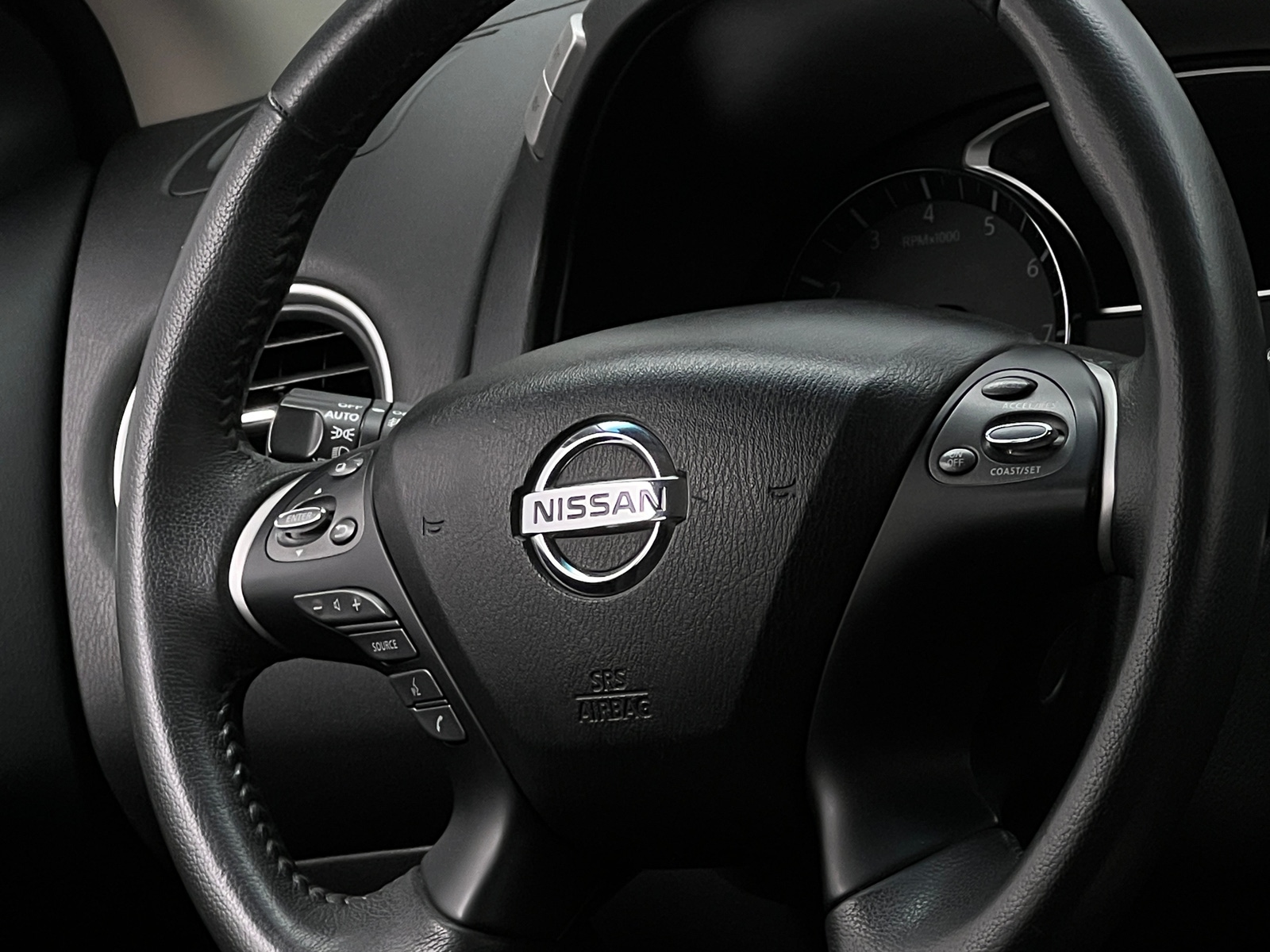 Thumbnail: 2018 Nissan Pathfinder - 5