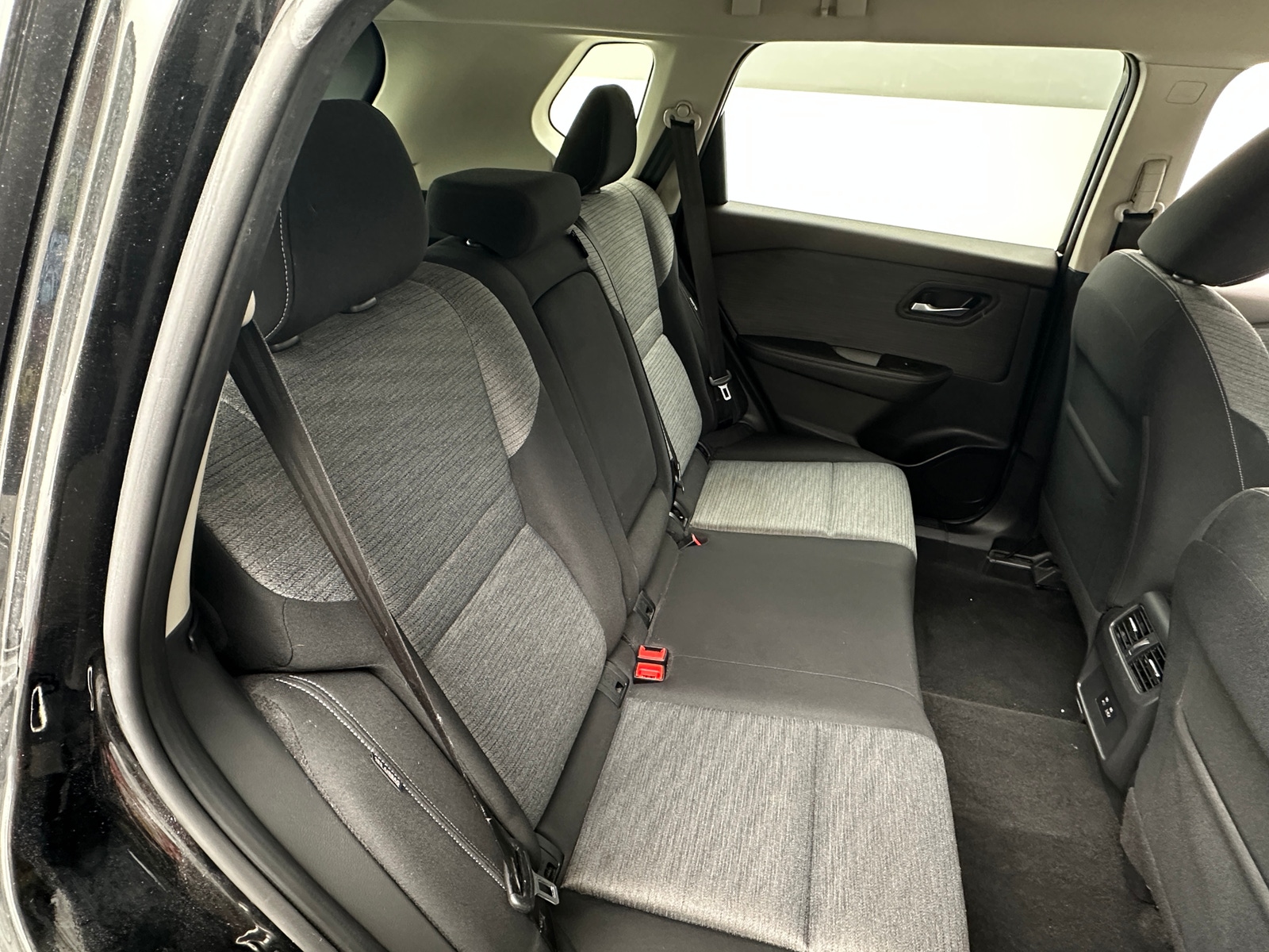 Thumbnail: 2021 Nissan Rogue - 6