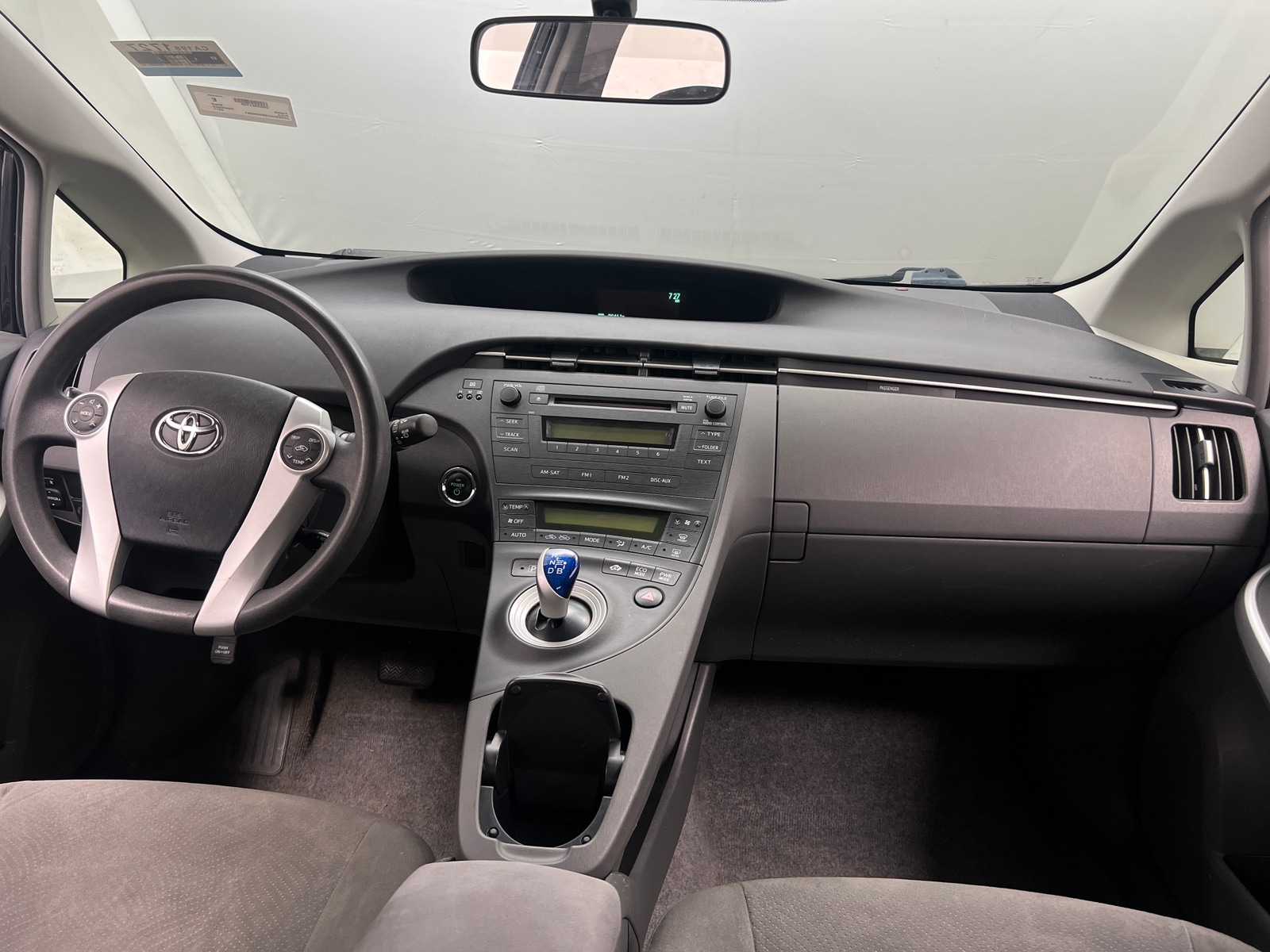 Thumbnail: 2011 Toyota Prius - 3