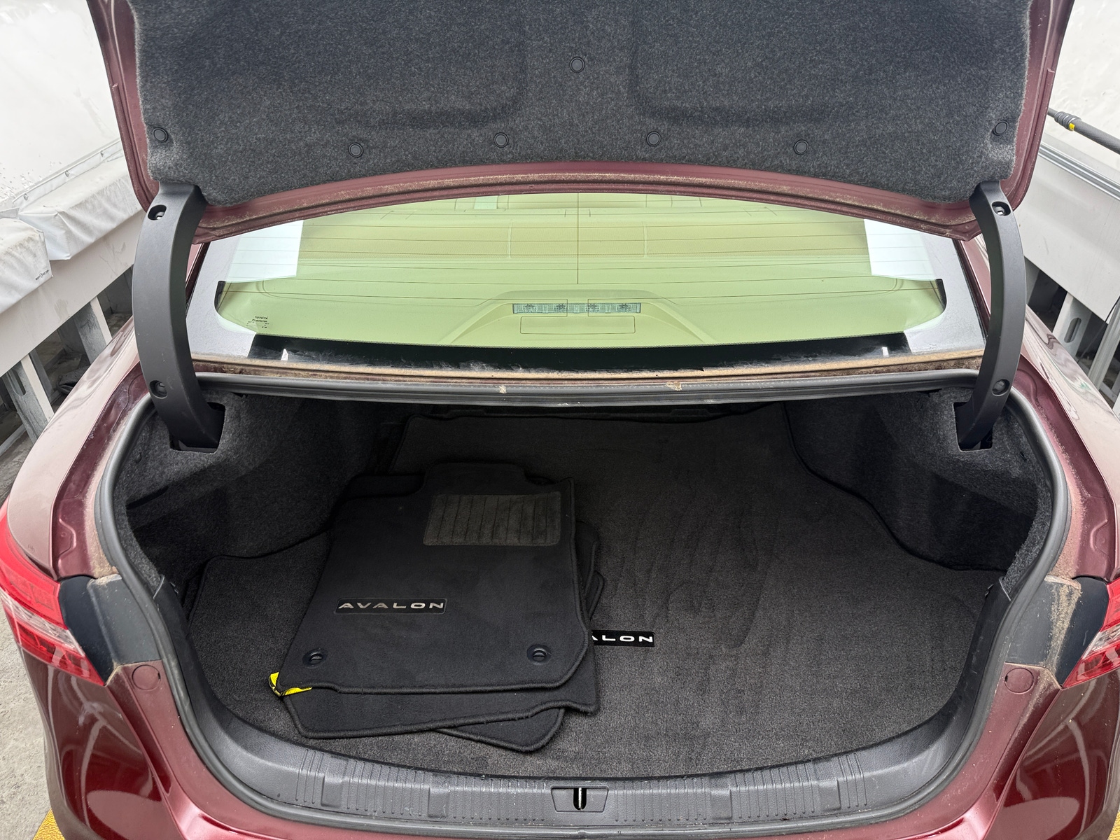 Thumbnail: 2016 Toyota Avalon - 6