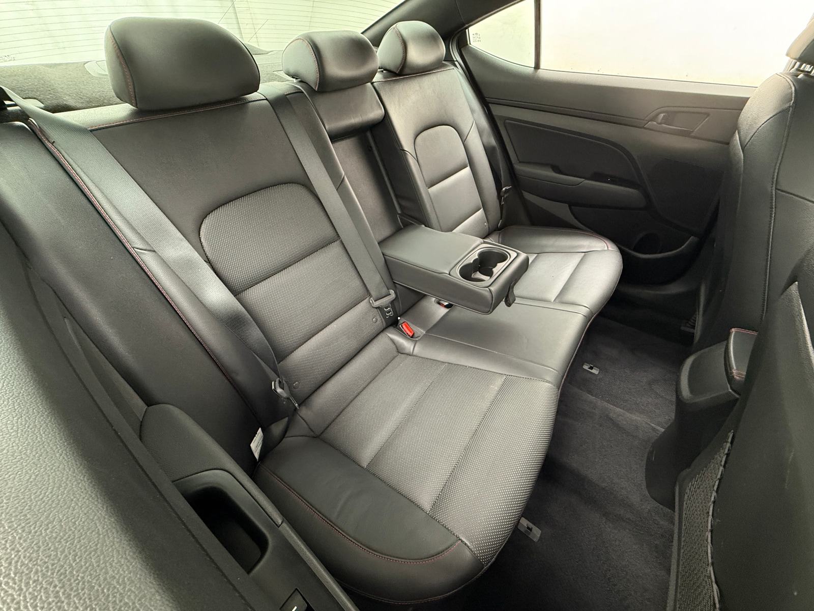 Thumbnail: 2017 Hyundai Elantra - 5