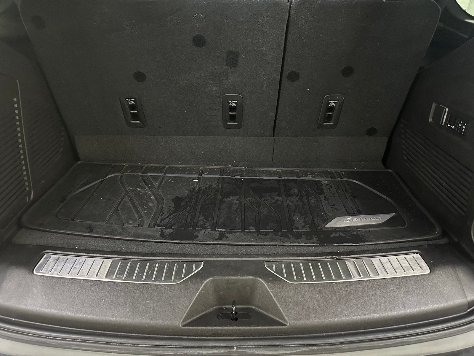 Thumbnail: 2021 Chevrolet Tahoe - 6