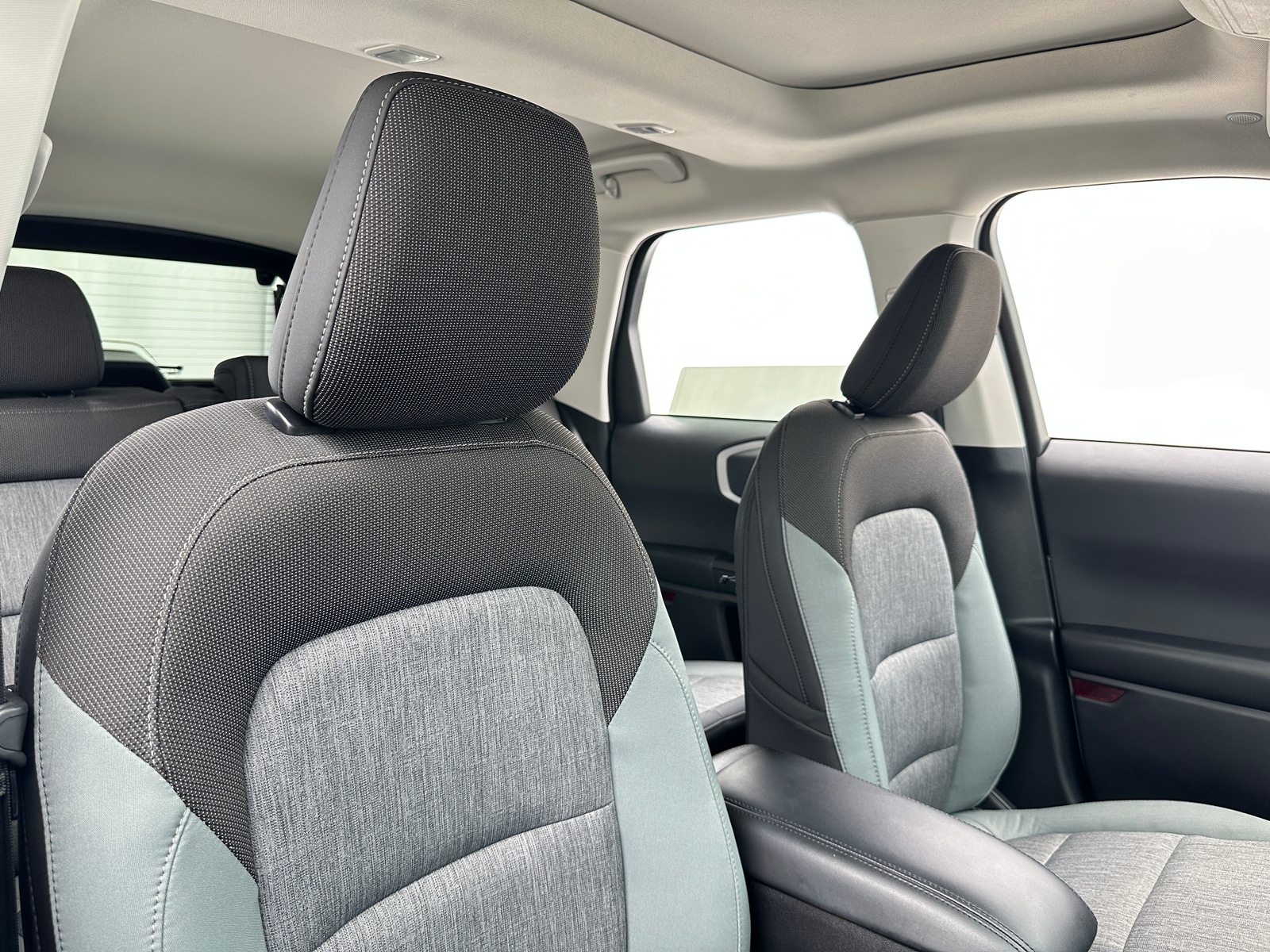 Thumbnail: 2022 Ford Bronco Sport - 2