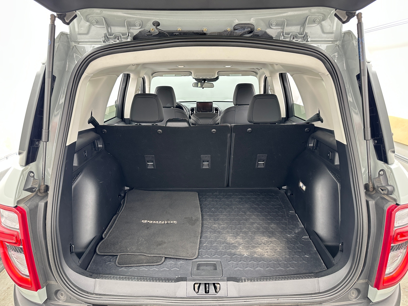 Thumbnail: 2022 Ford Bronco Sport - 7