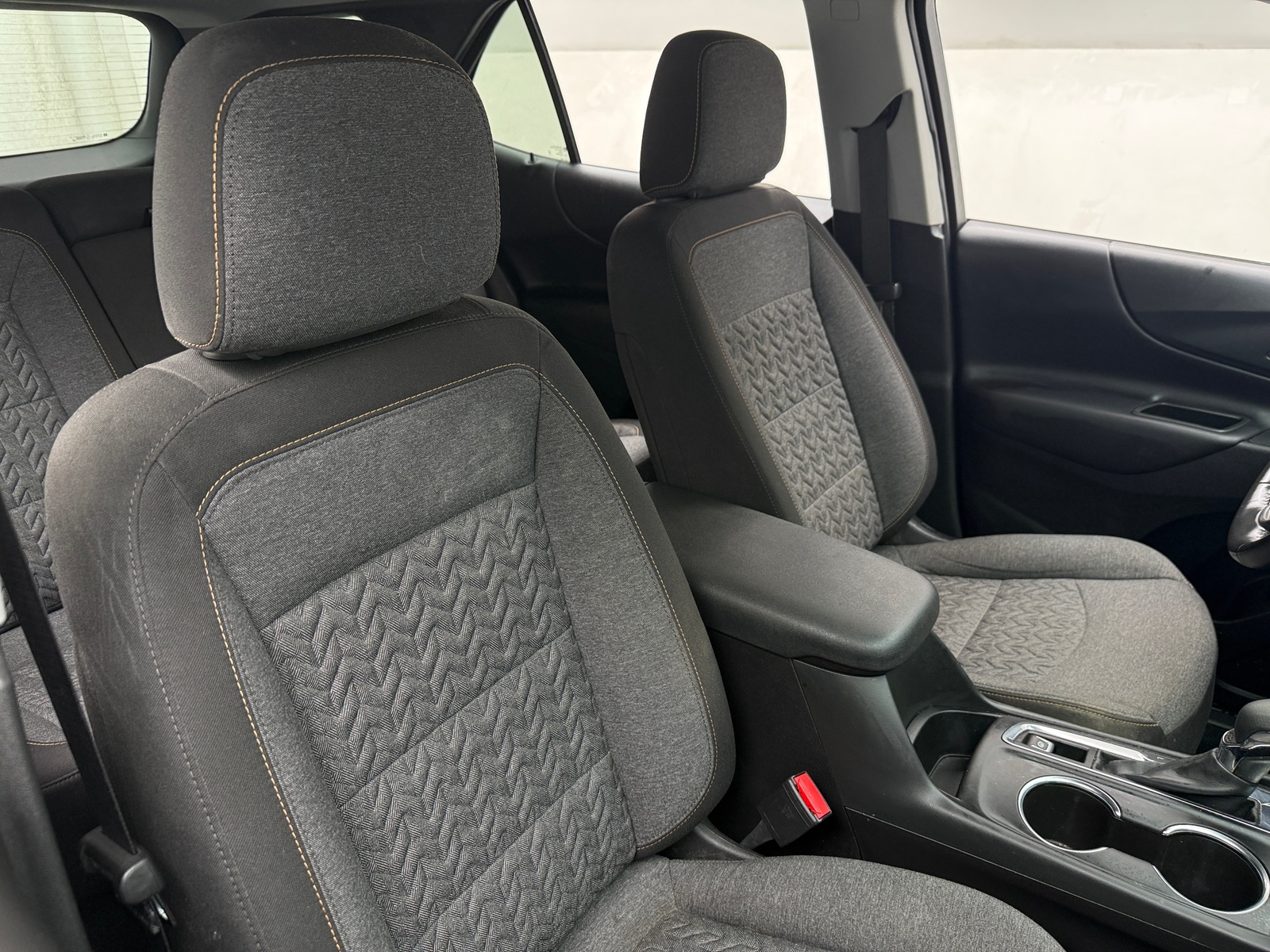 Thumbnail: 2022 Chevrolet Equinox - 2