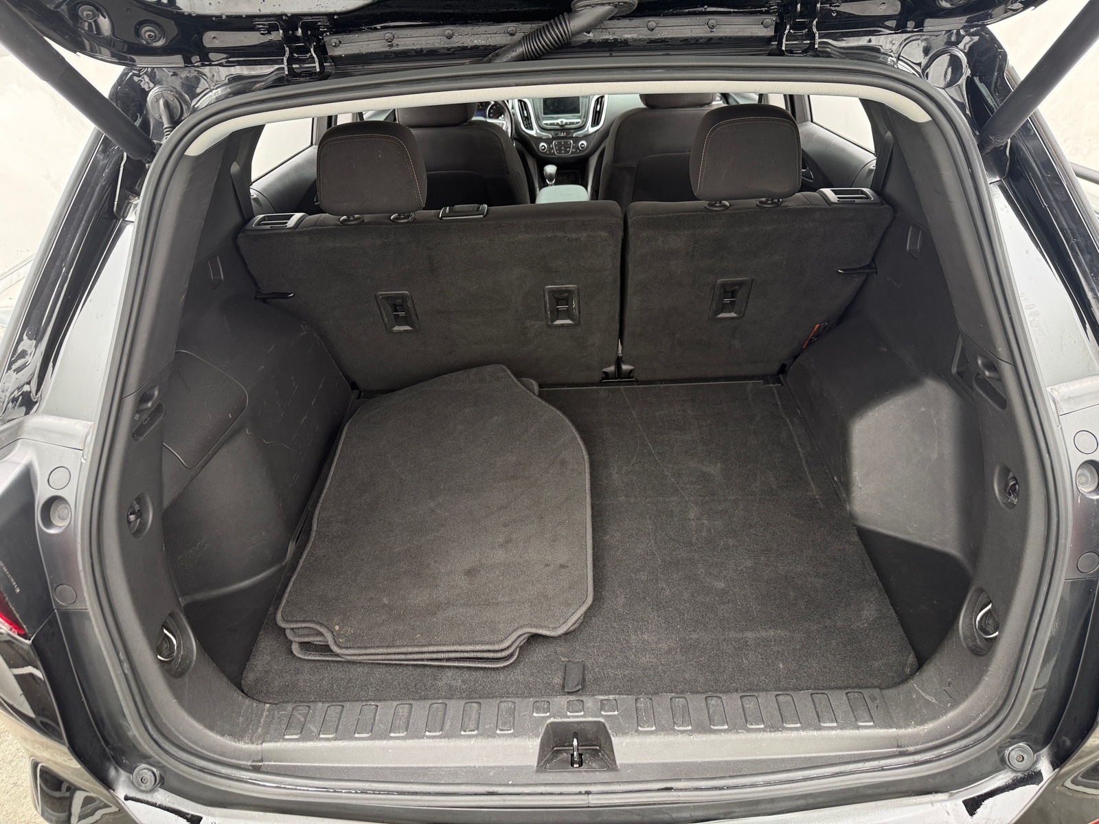 Thumbnail: 2022 Chevrolet Equinox - 7