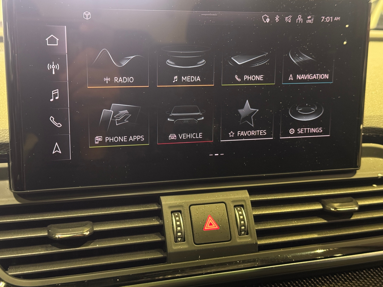 Thumbnail: 2021 Audi SQ5 - 3