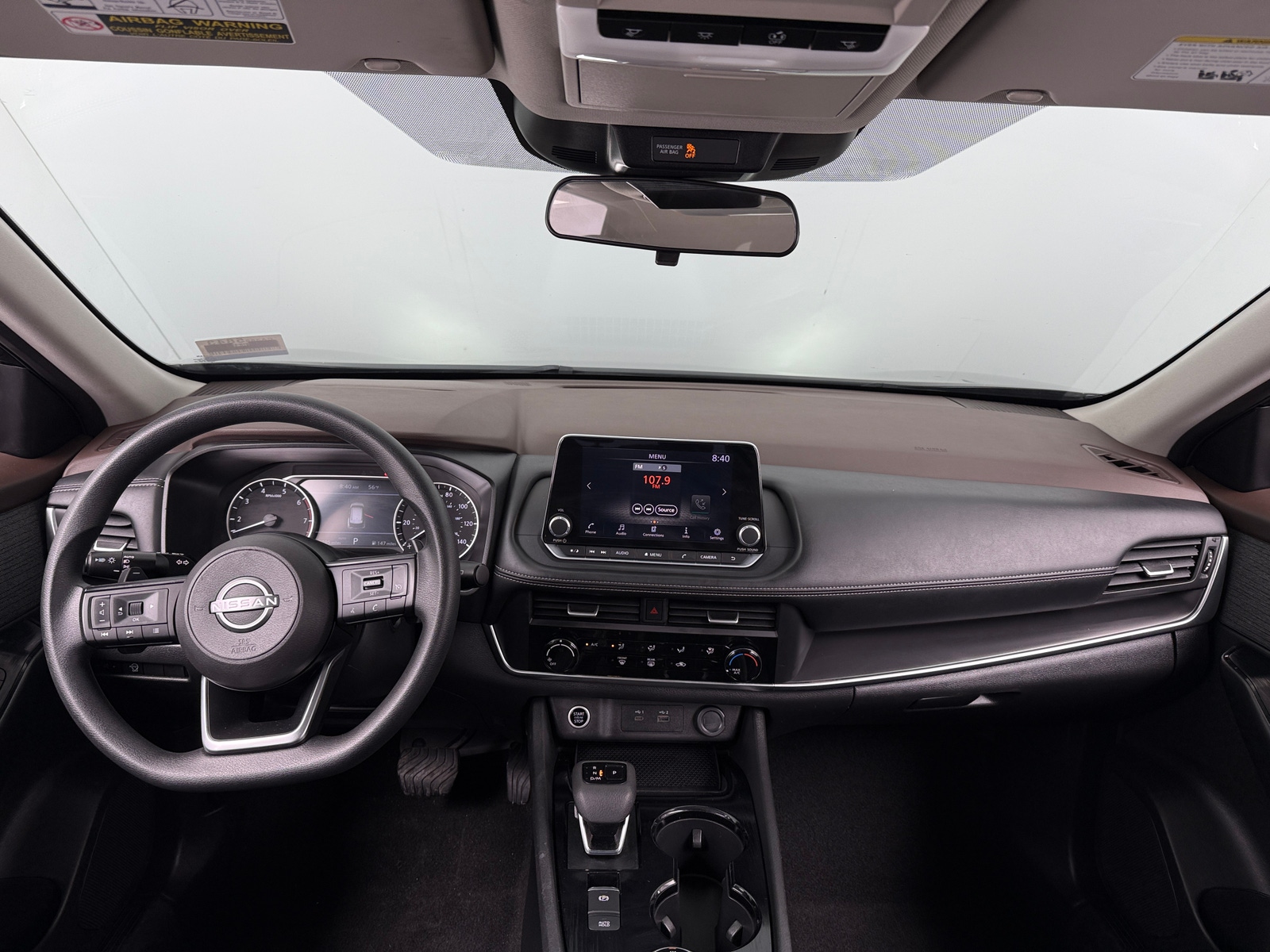 Thumbnail: 2023 Nissan Rogue - 3