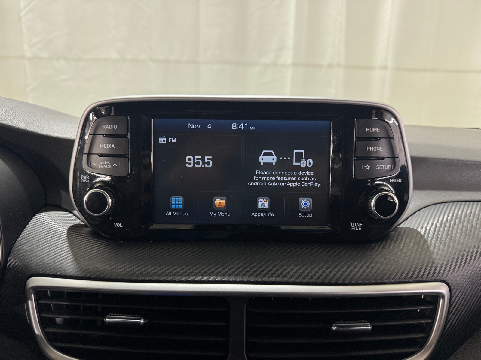 Thumbnail: 2019 Hyundai Tucson - 4