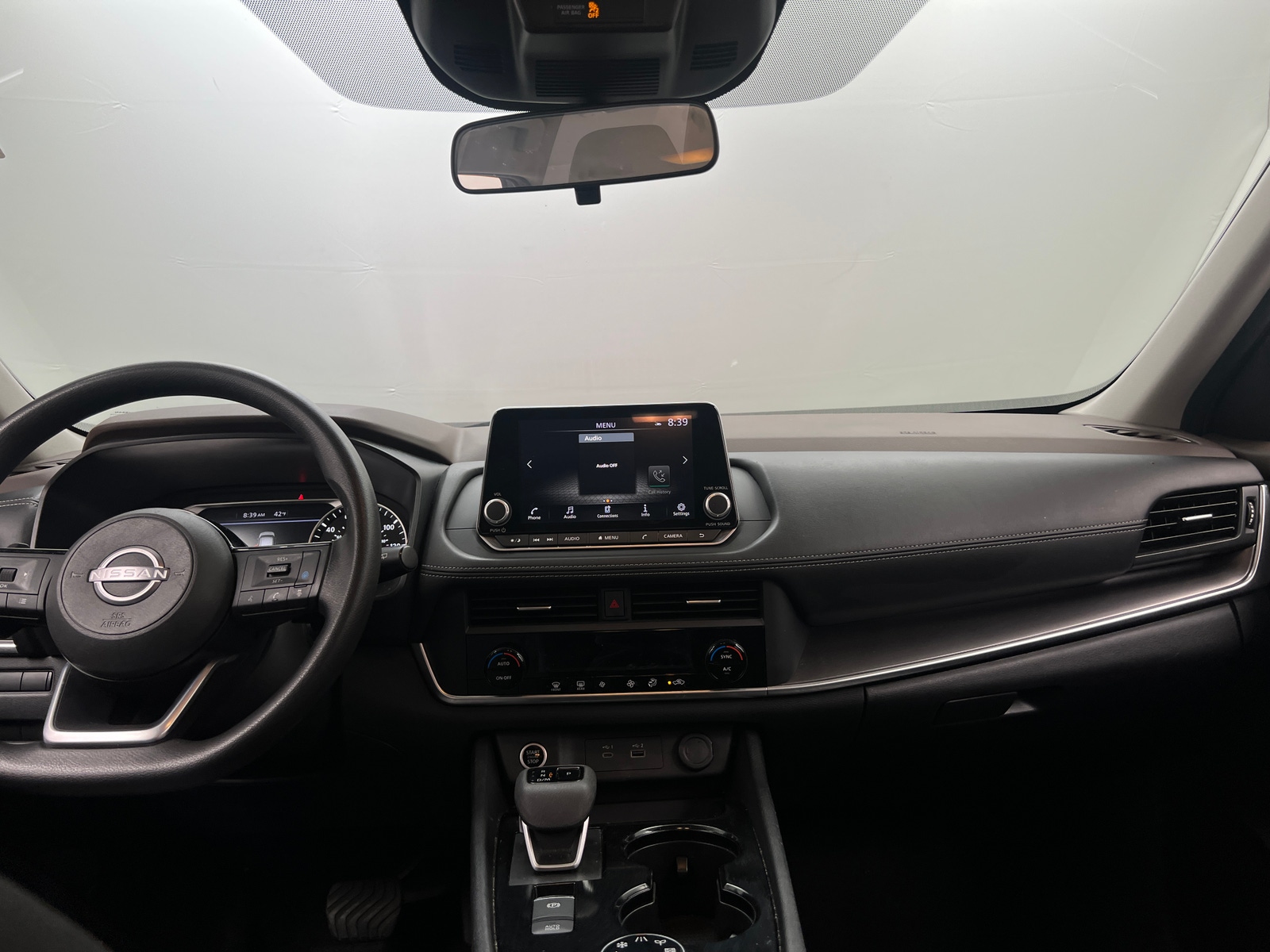 Thumbnail: 2023 Nissan Rogue - 3