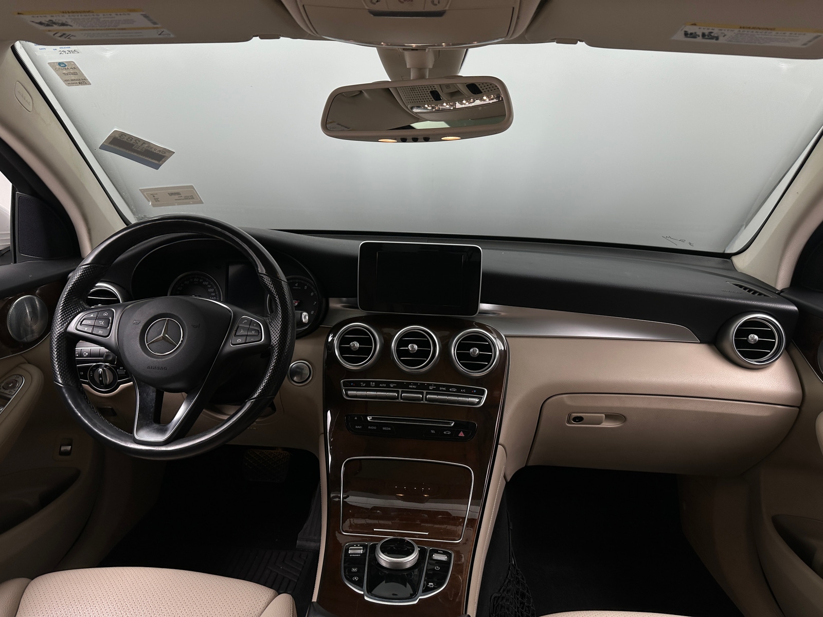 Thumbnail: 2019 Mercedes-Benz GLC - 2