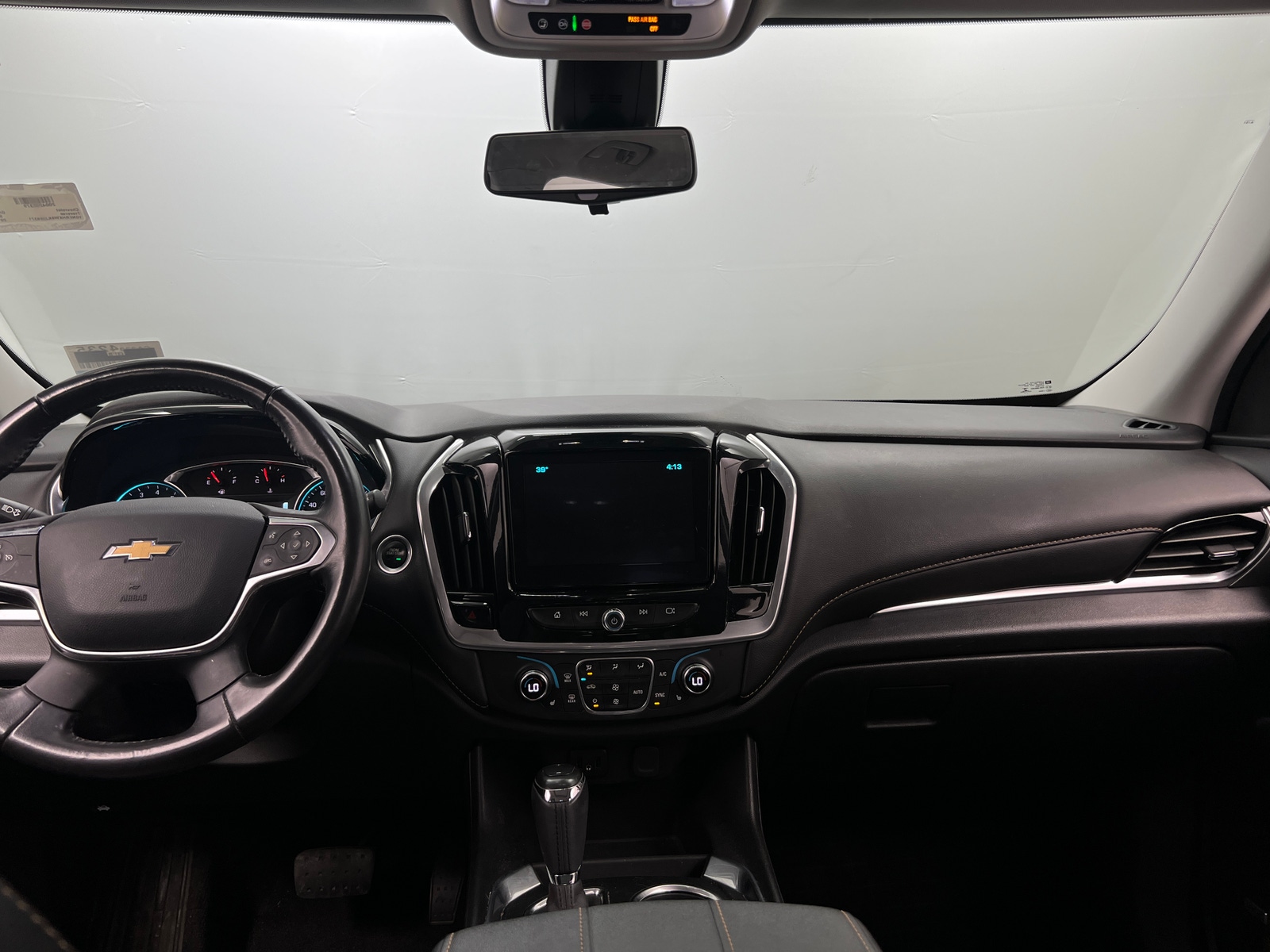 Thumbnail: 2019 Chevrolet Traverse - 2