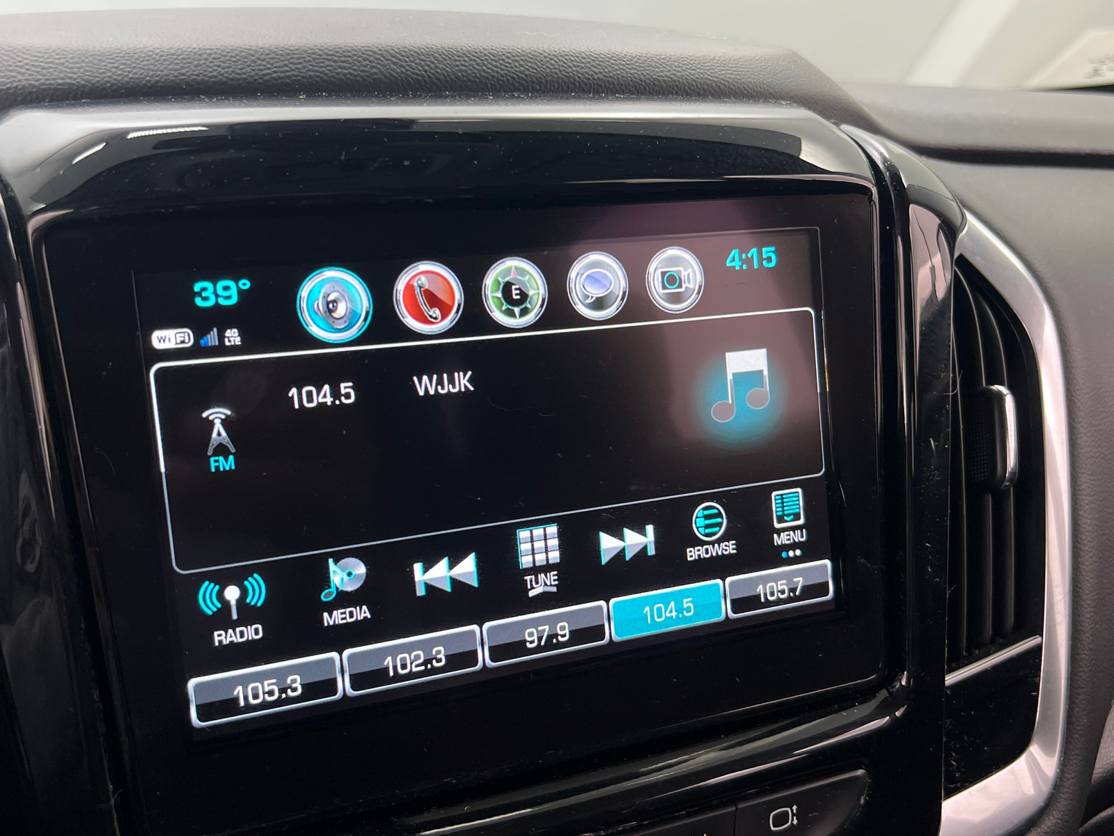 Thumbnail: 2019 Chevrolet Traverse - 3