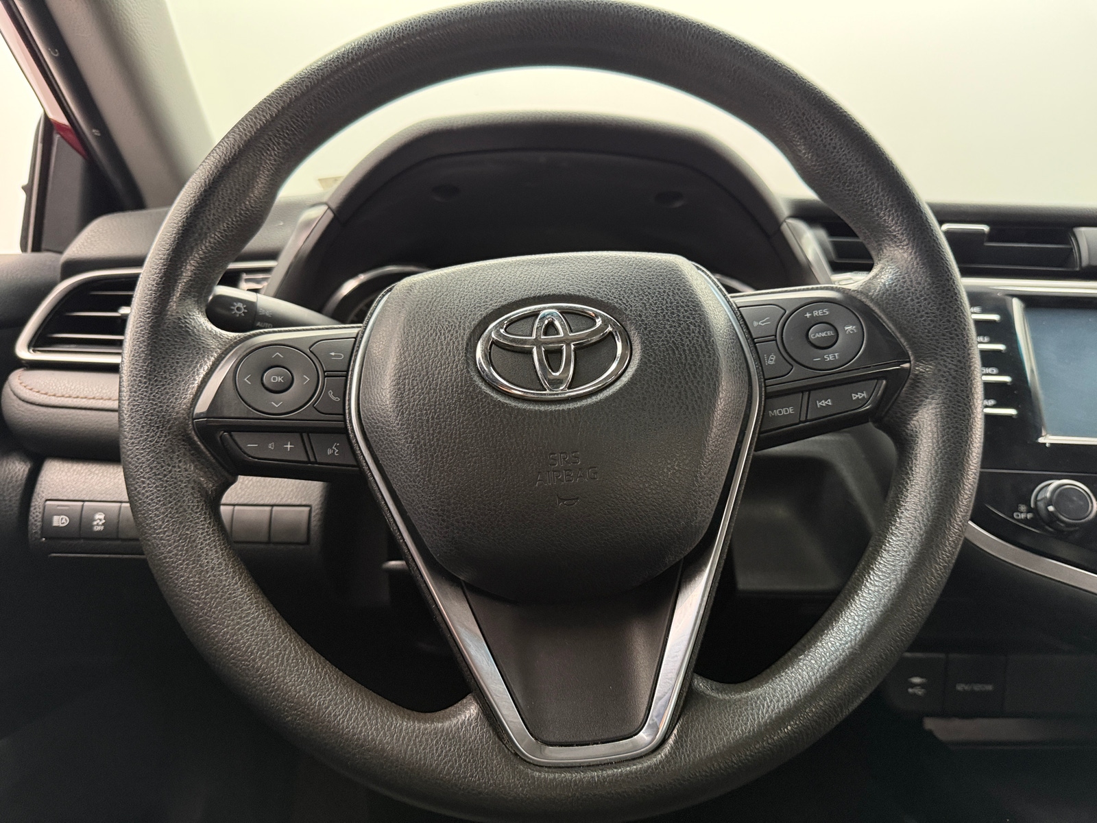 Thumbnail: 2019 Toyota Camry - 5