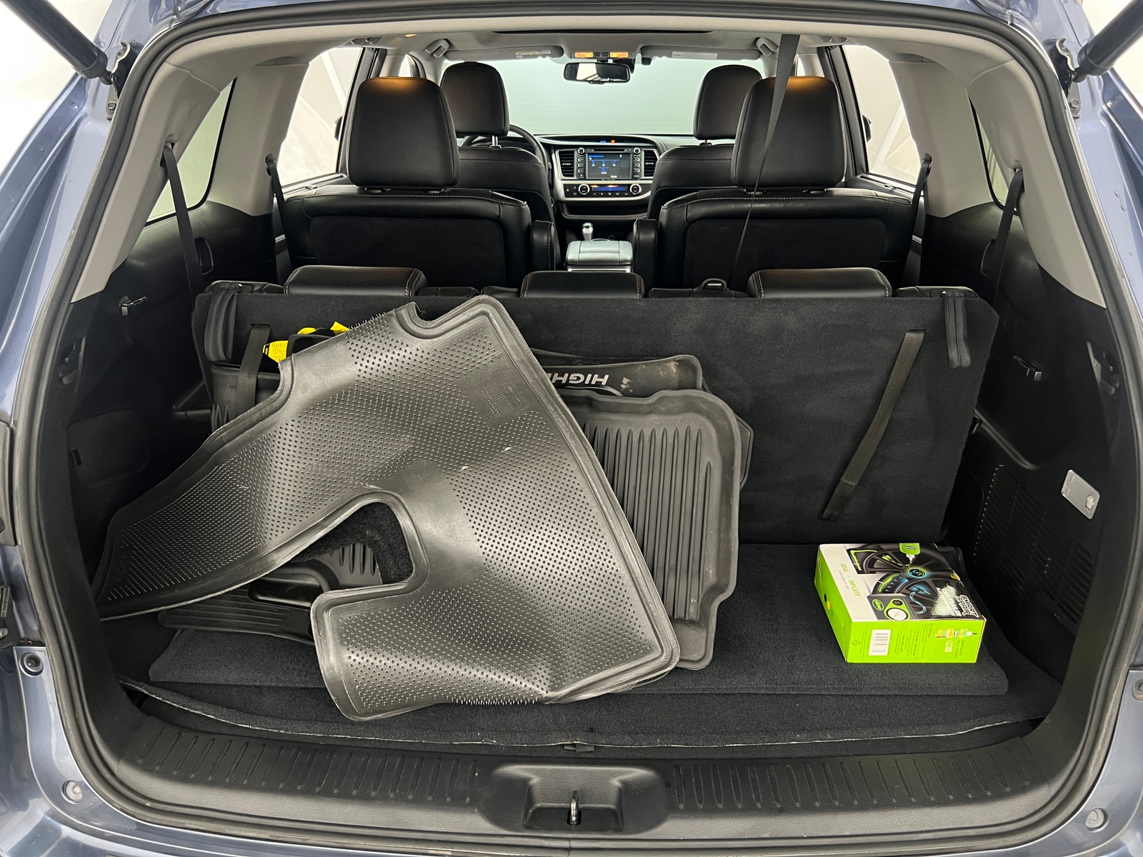 Thumbnail: 2016 Toyota Highlander - 6