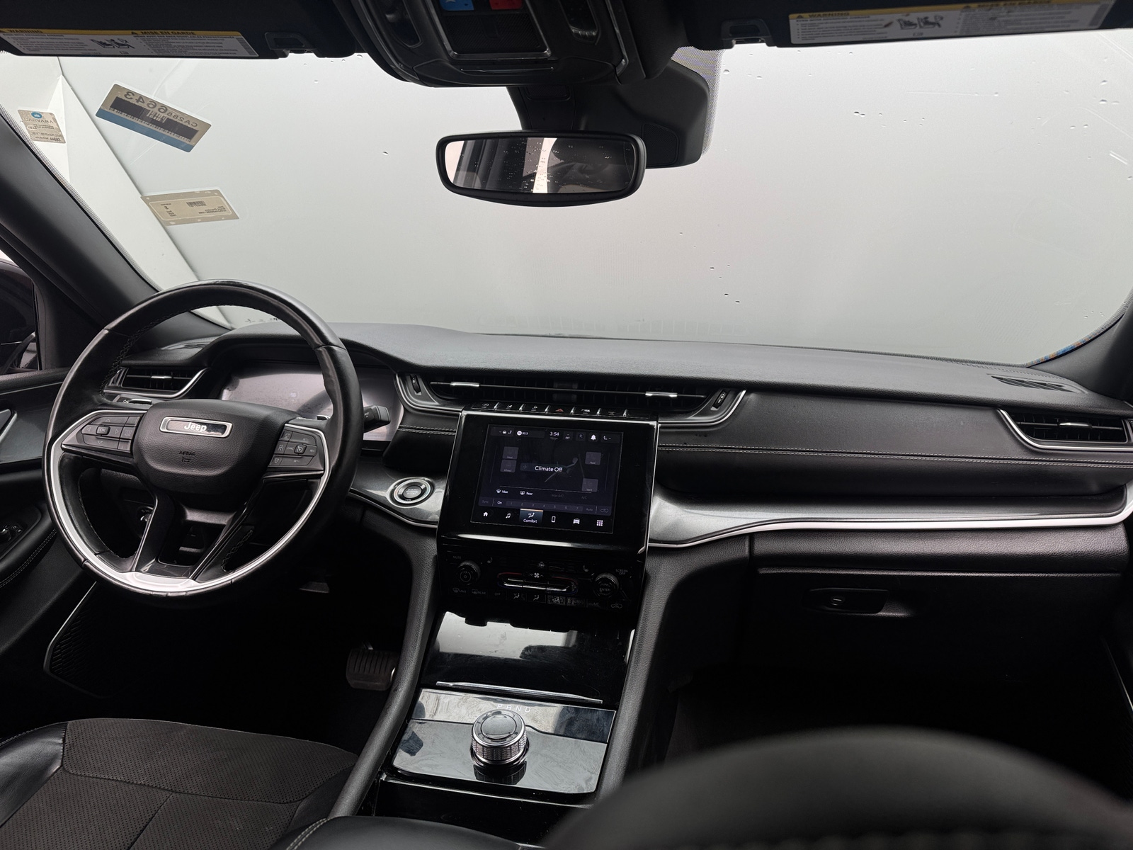 Thumbnail: 2022 Jeep Grand Cherokee - 3