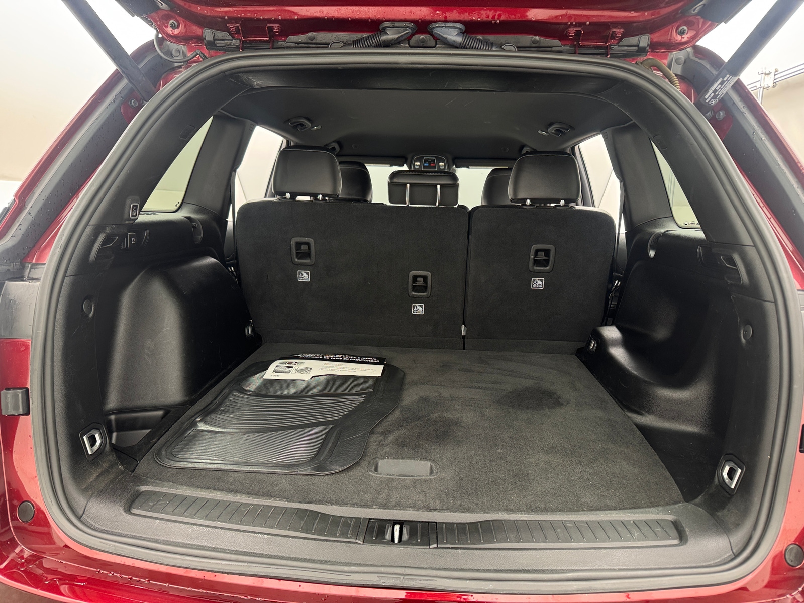 Thumbnail: 2022 Jeep Grand Cherokee - 7