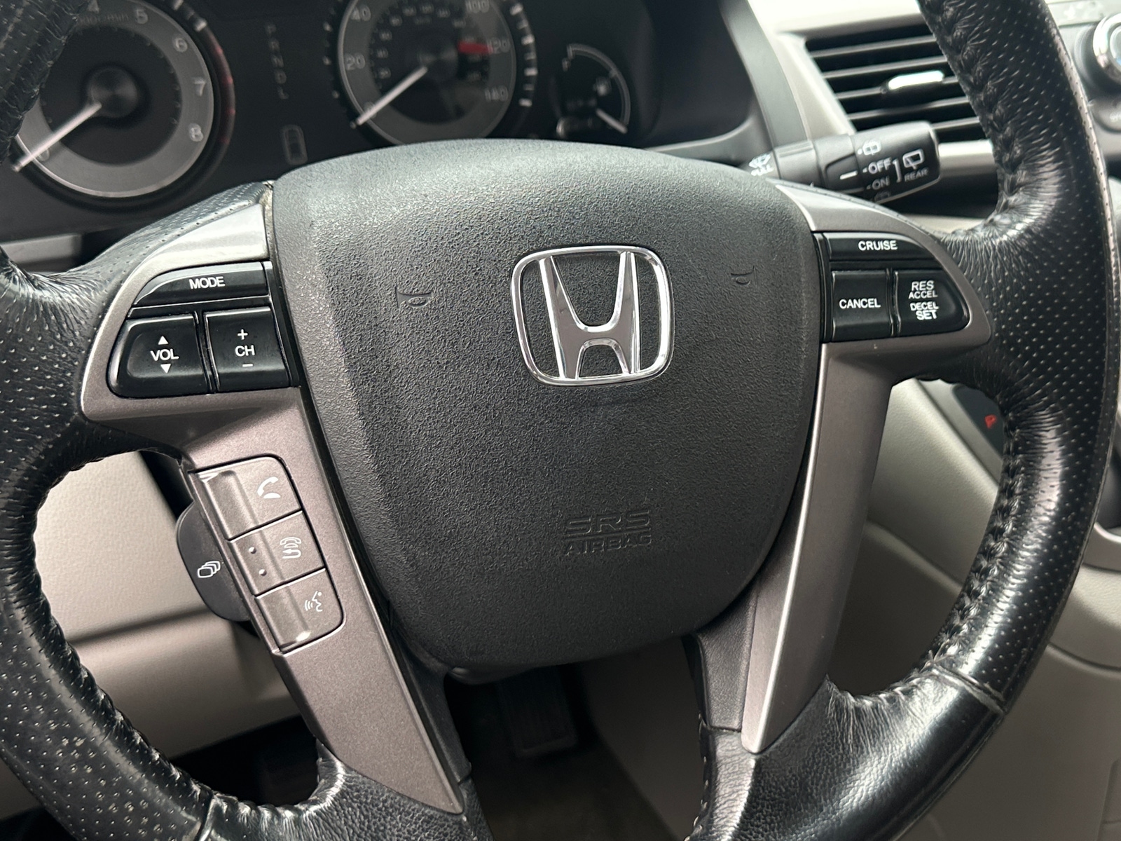 Thumbnail: 2015 Honda Odyssey - 4