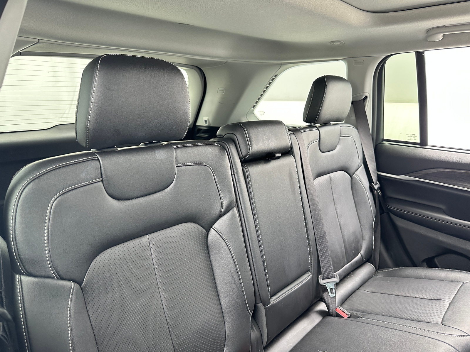 Thumbnail: 2023 Jeep Grand Cherokee - 5