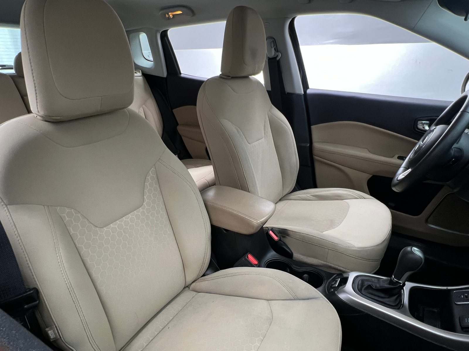 Thumbnail: 2020 Jeep Compass - 2