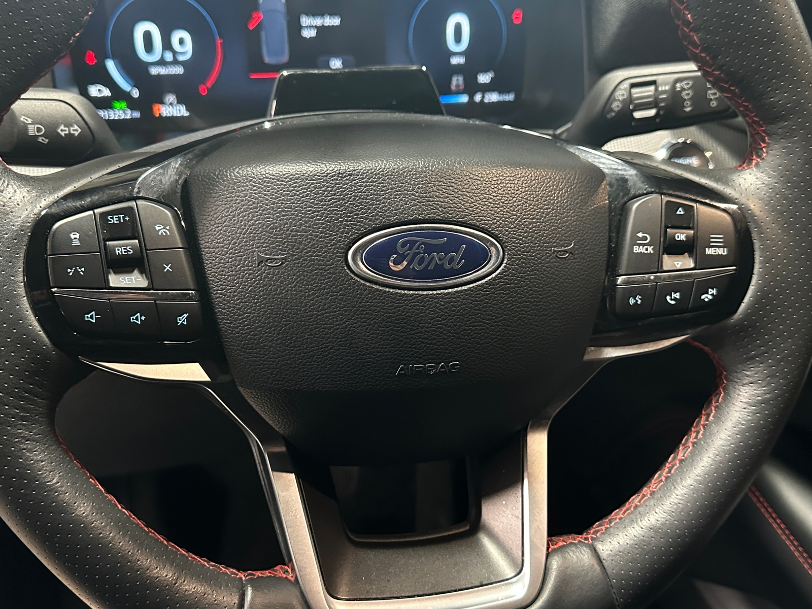 Thumbnail: 2025 Ford Explorer - 5