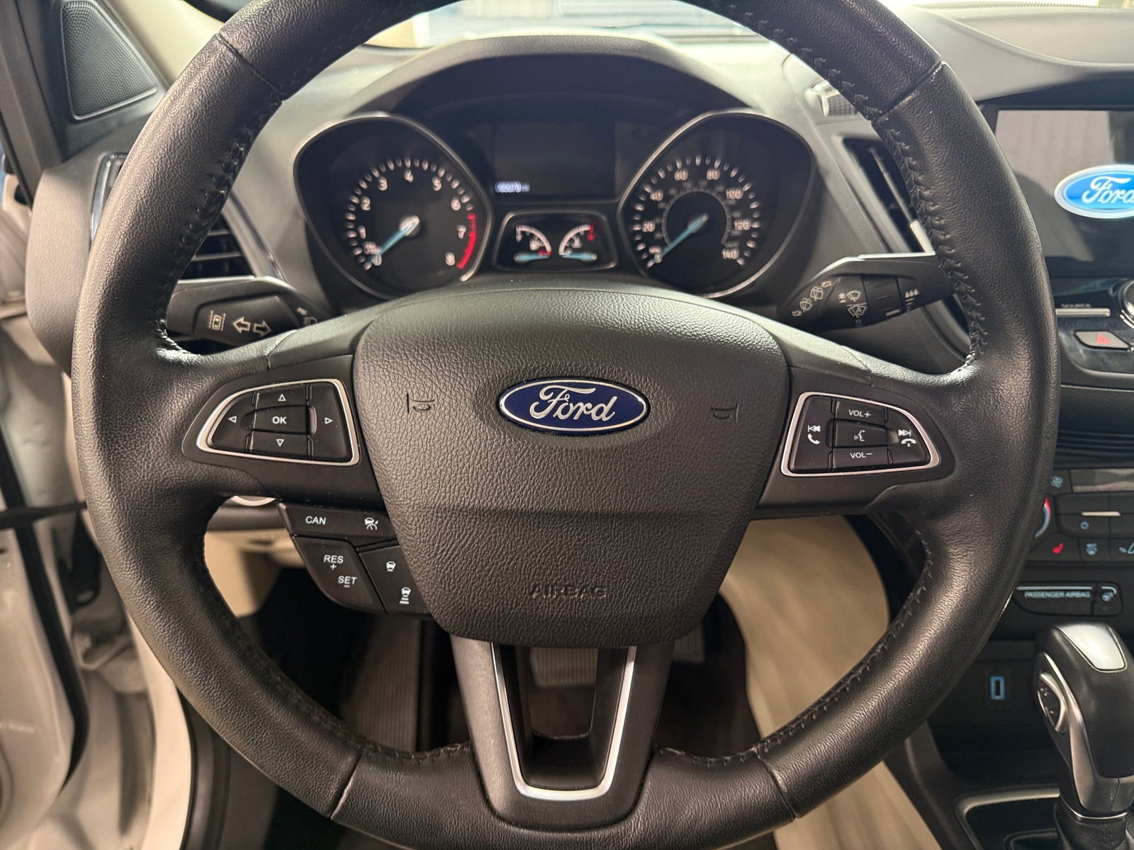 Thumbnail: 2019 Ford Escape - 4