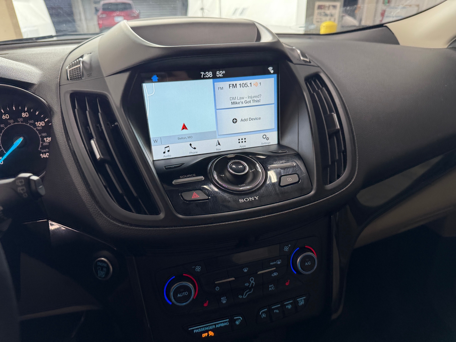 Thumbnail: 2019 Ford Escape - 3