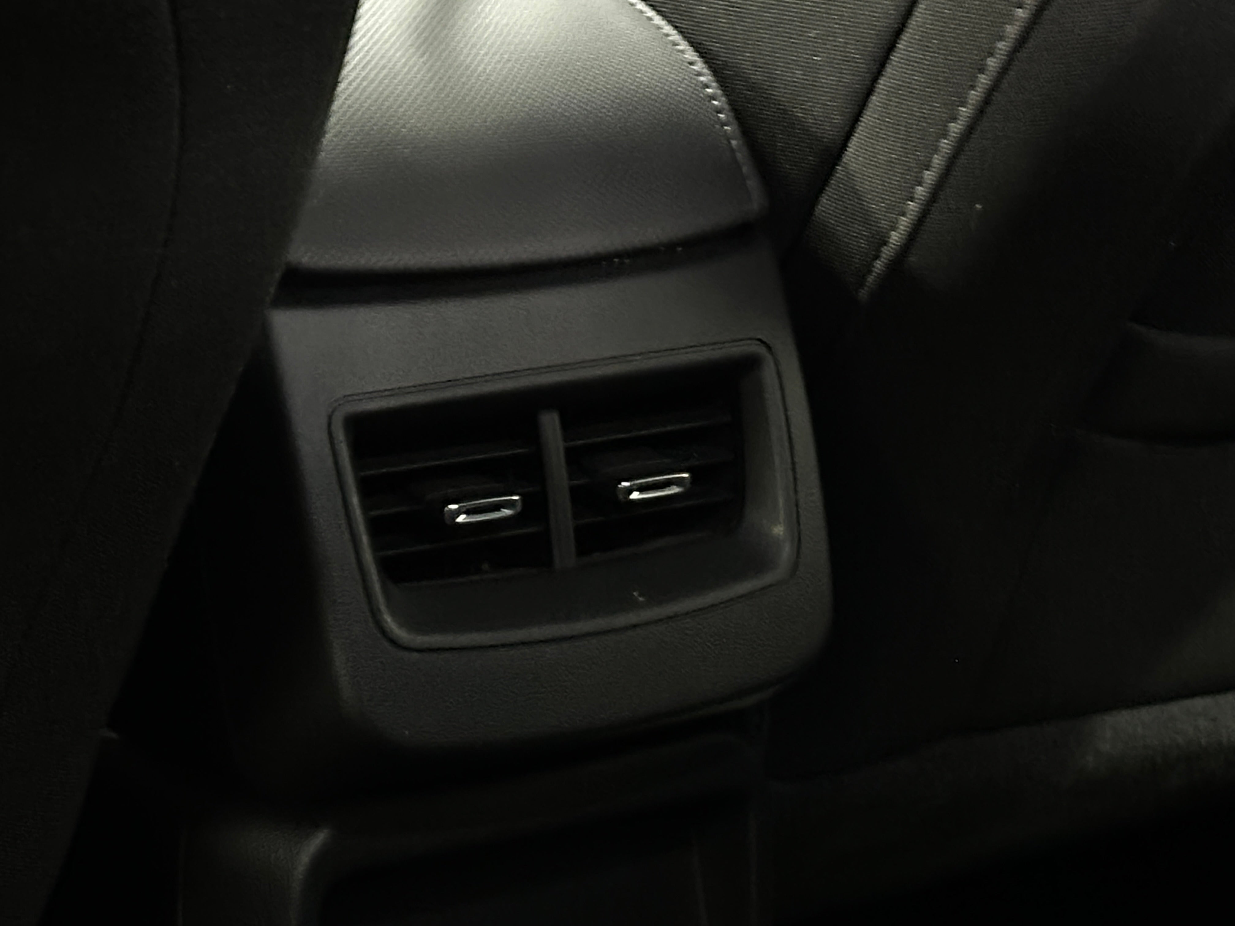 Used 2025 Chevrolet Equinox EV LT with VIN 3GN7DLRPXSS173189 for sale in Oak Creek, WI