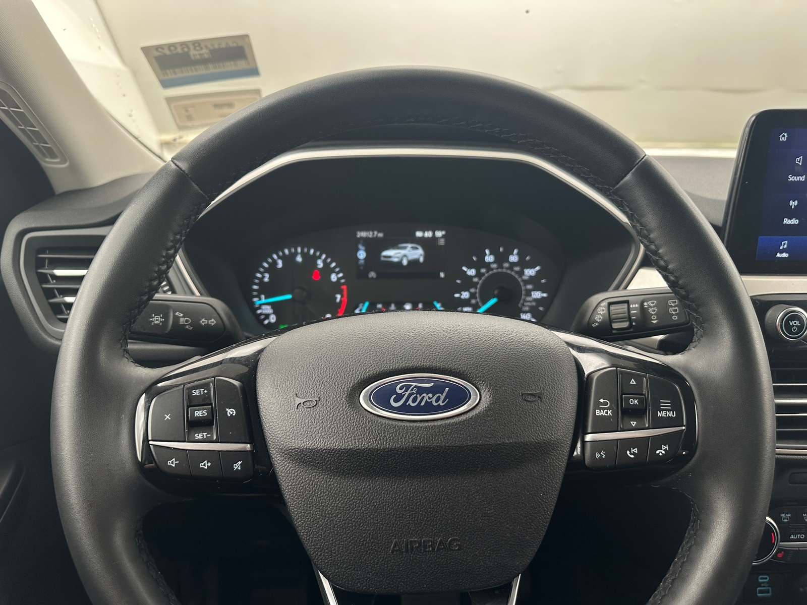 Thumbnail: 2022 Ford Escape - 4