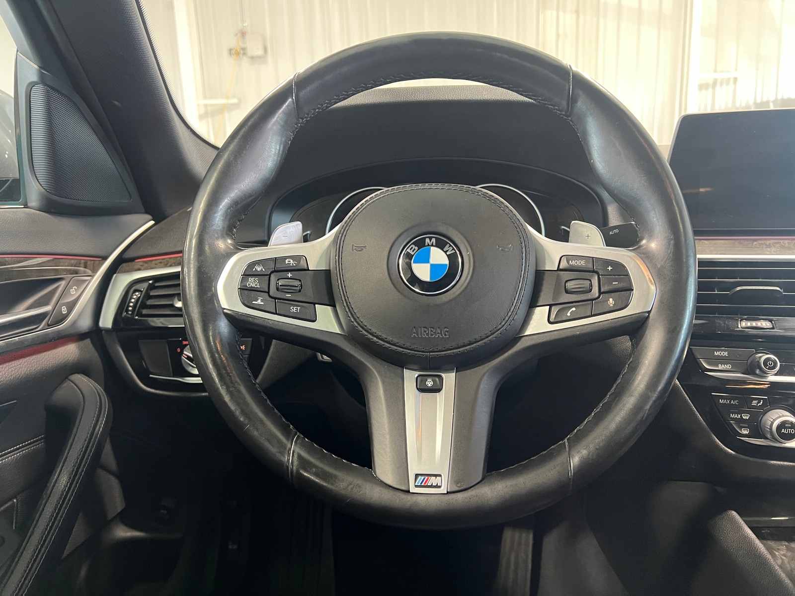 Thumbnail: 2019 BMW 5 Series - 4